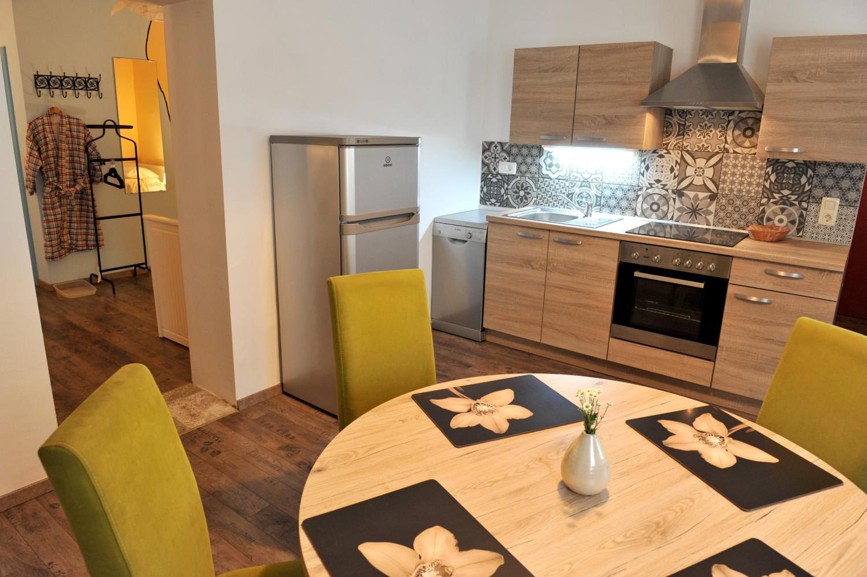 Apartment - Ground Floor photo 2