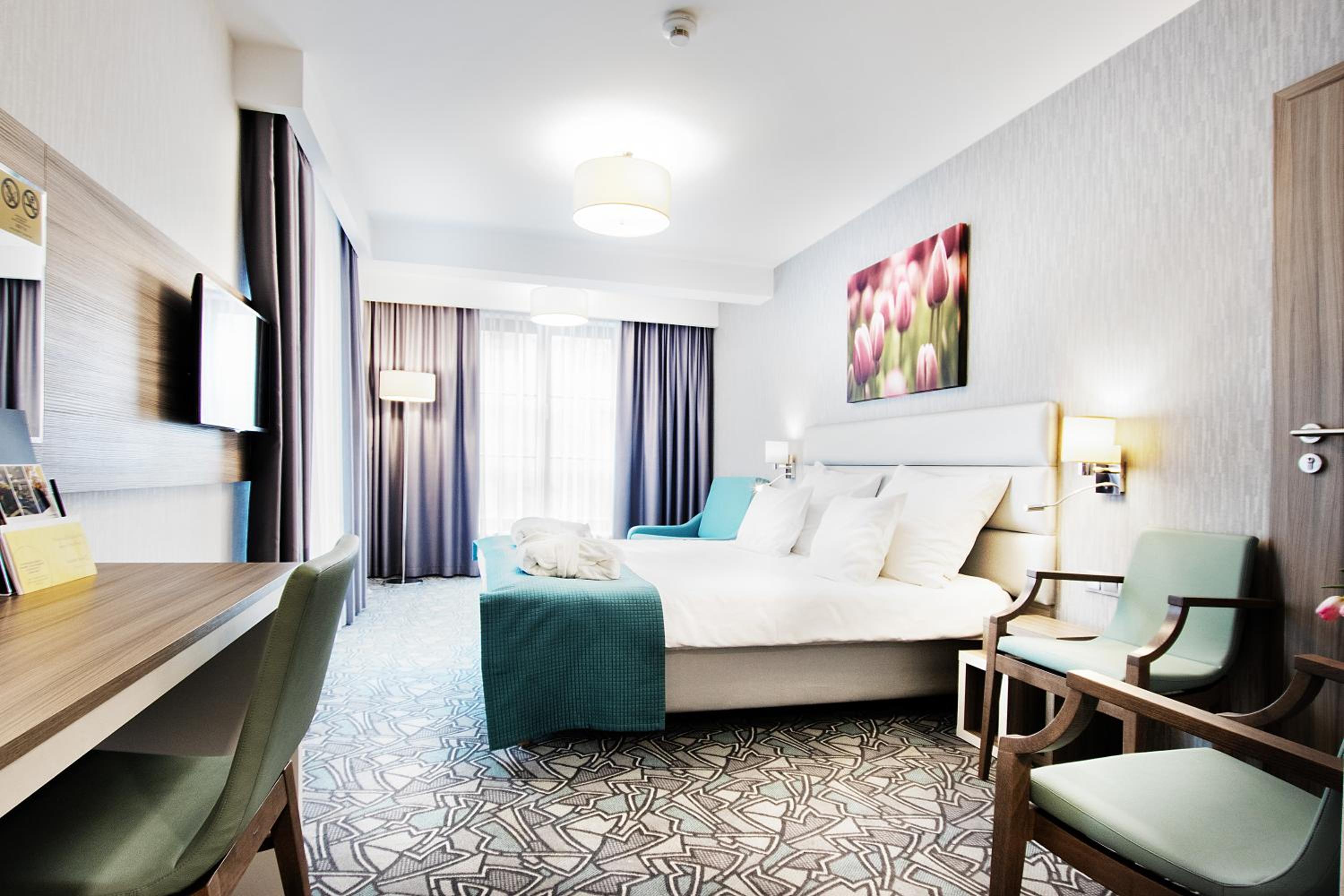 Deluxe Double or Twin Room photo 2