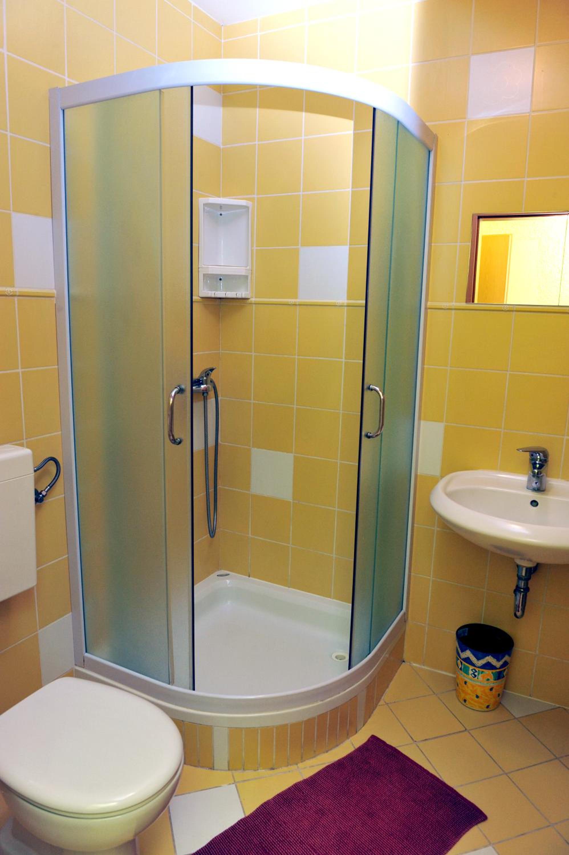 Budget Single Room photo 2