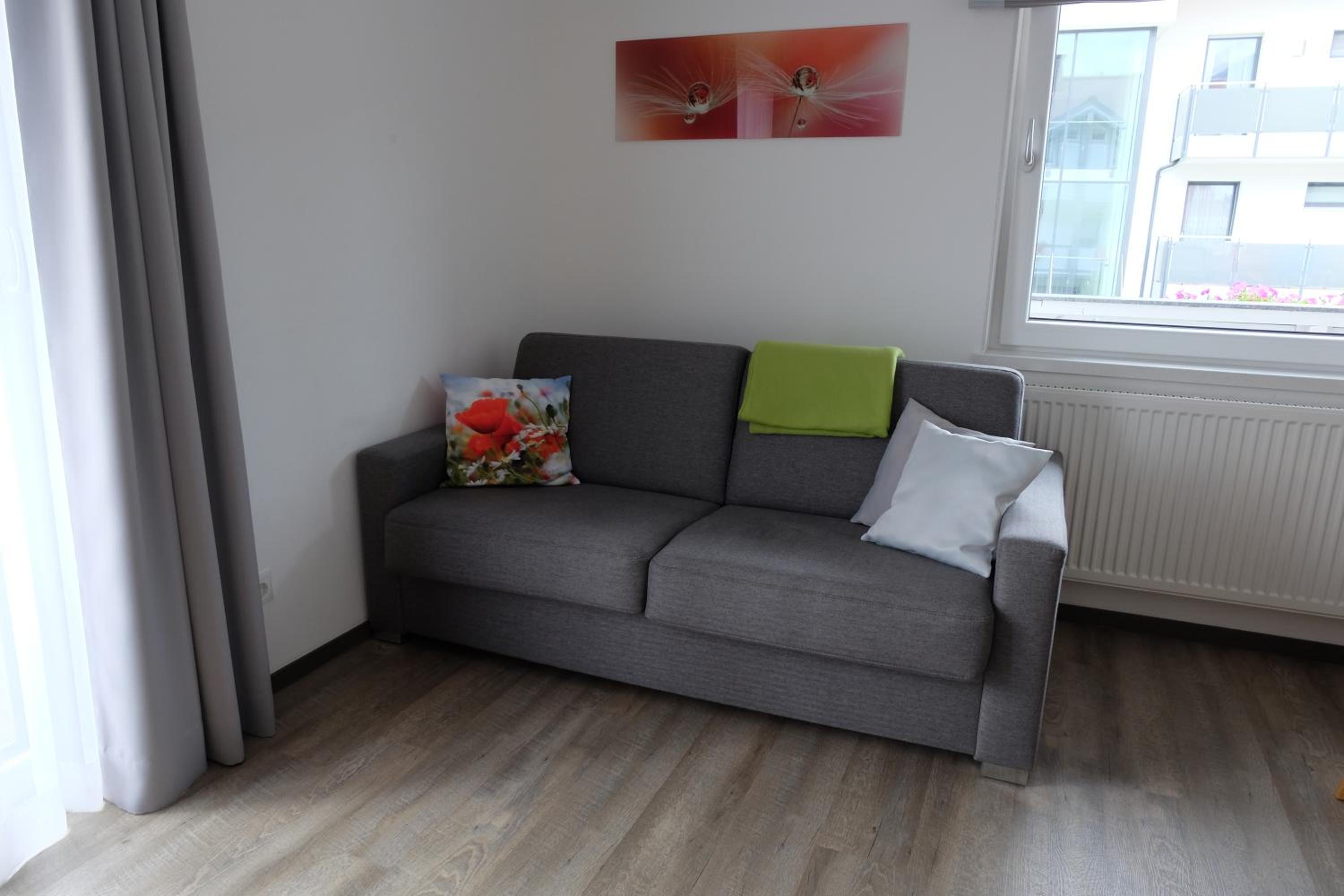 One-Bedroom Apartment with Balcony photo 1