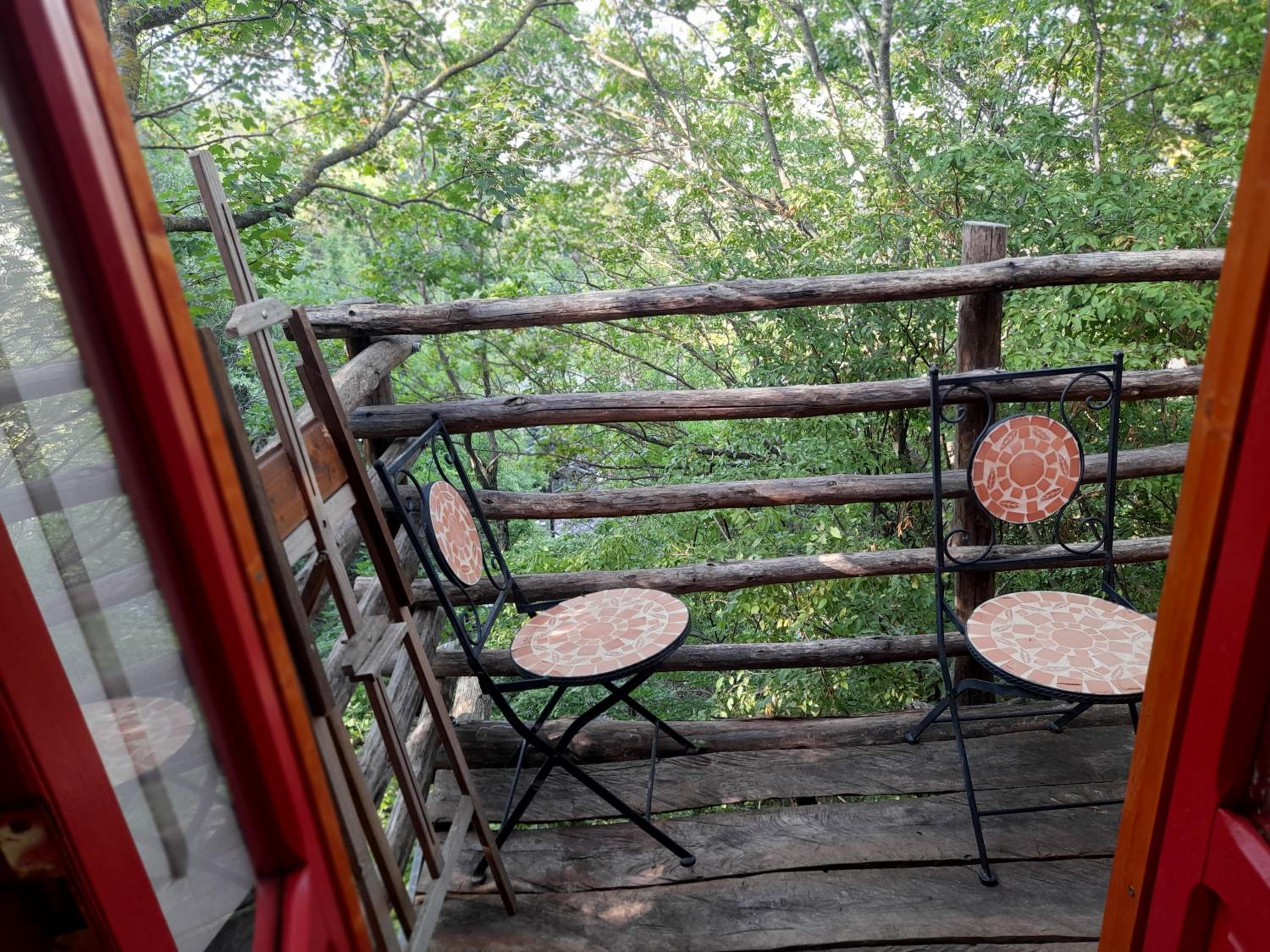 Double Room with Private Bathroom - Photo 7