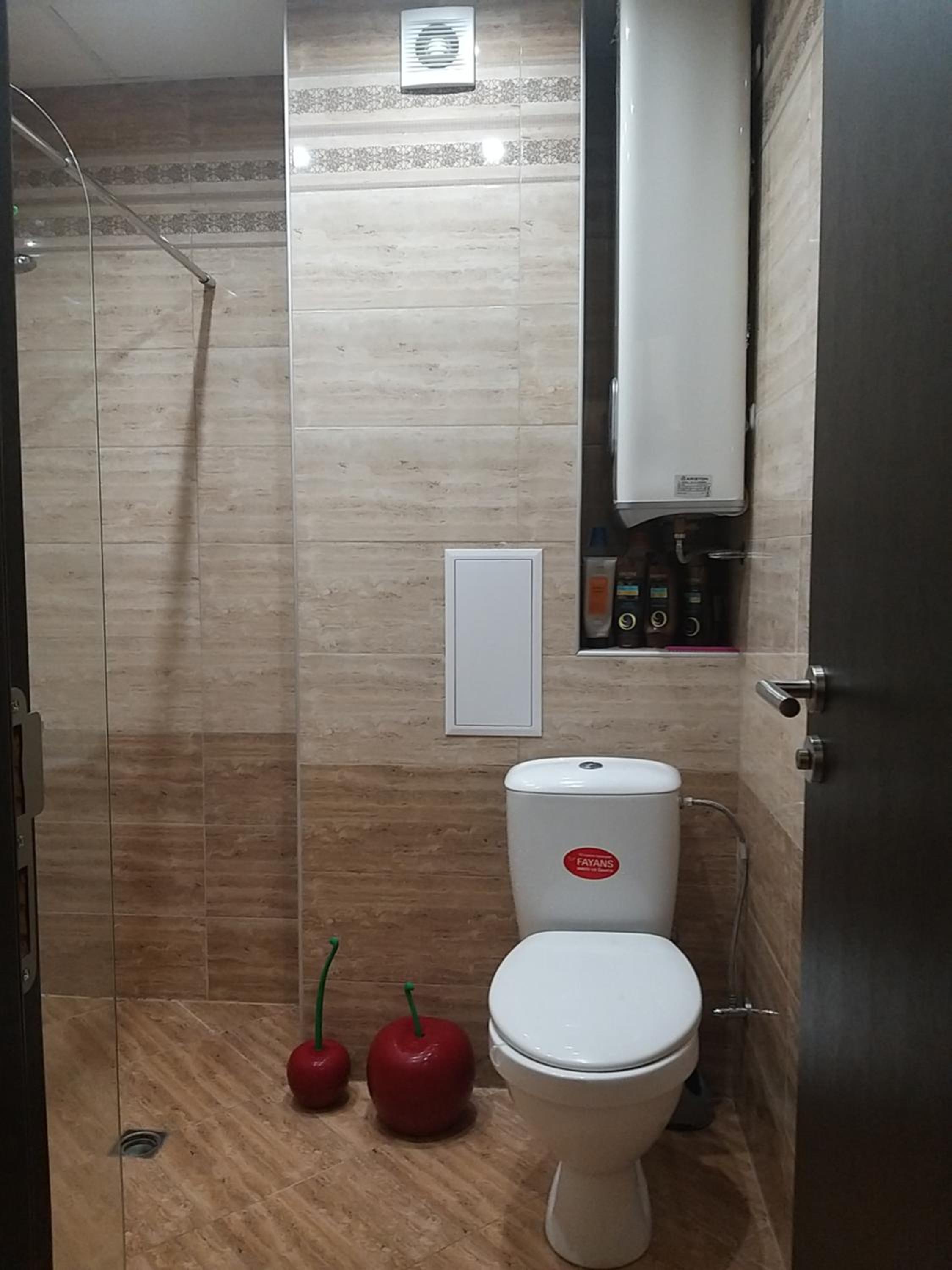 One-Bedroom Apartment - Photo 42