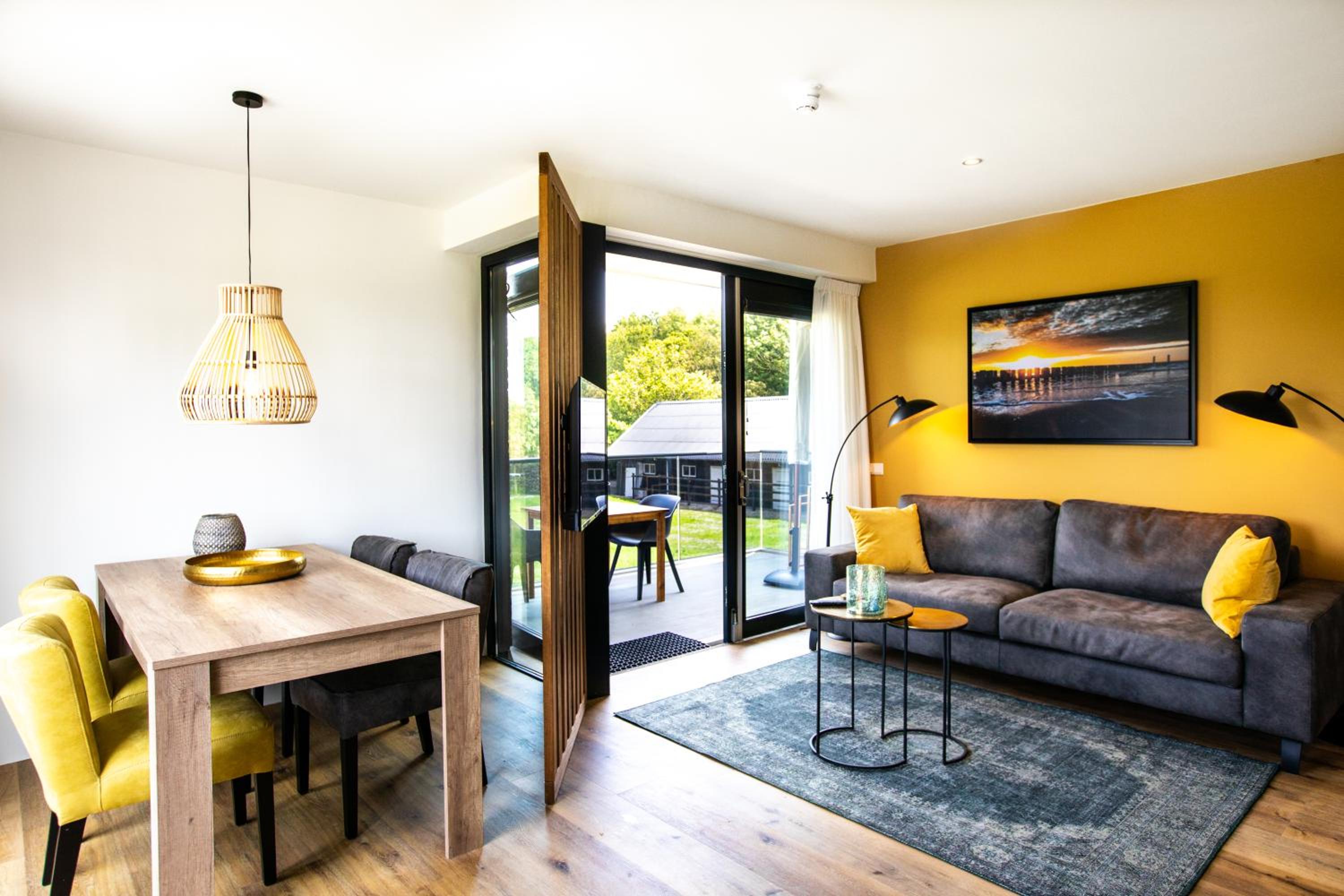 Apartment with Balcony
