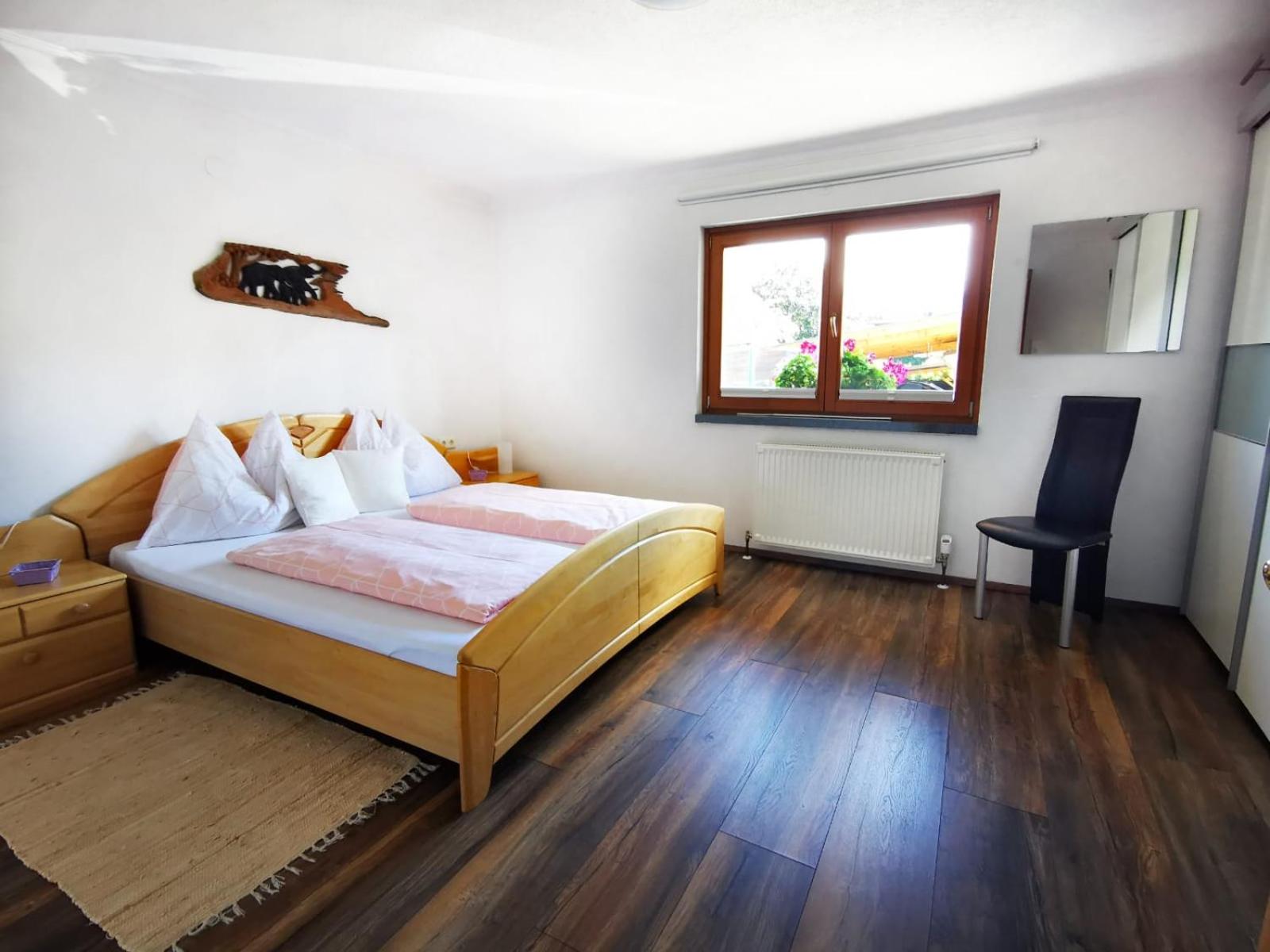 Apartment - Ground Floor - Photo 2