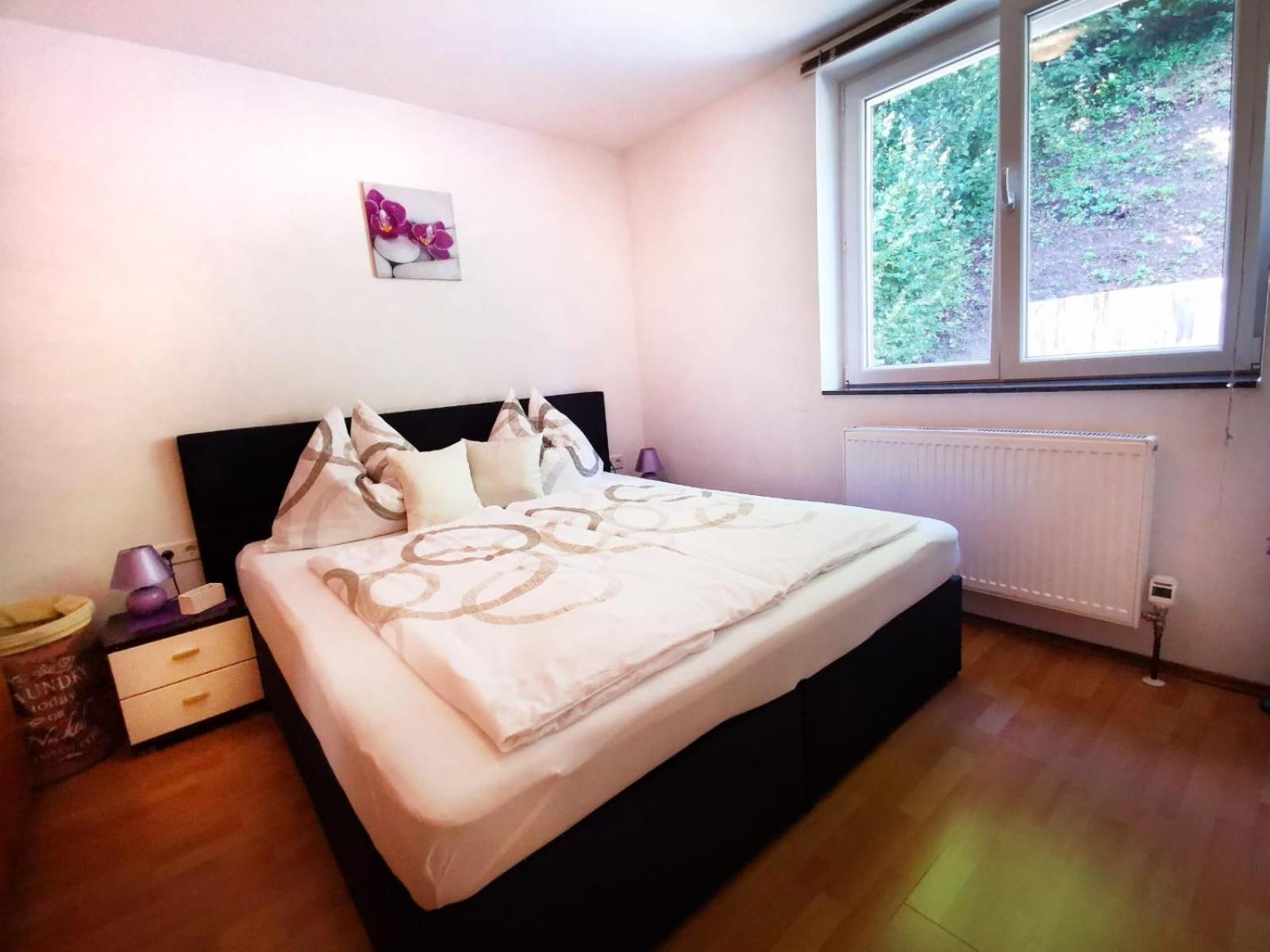 One-Bedroom Apartment - Photo 4