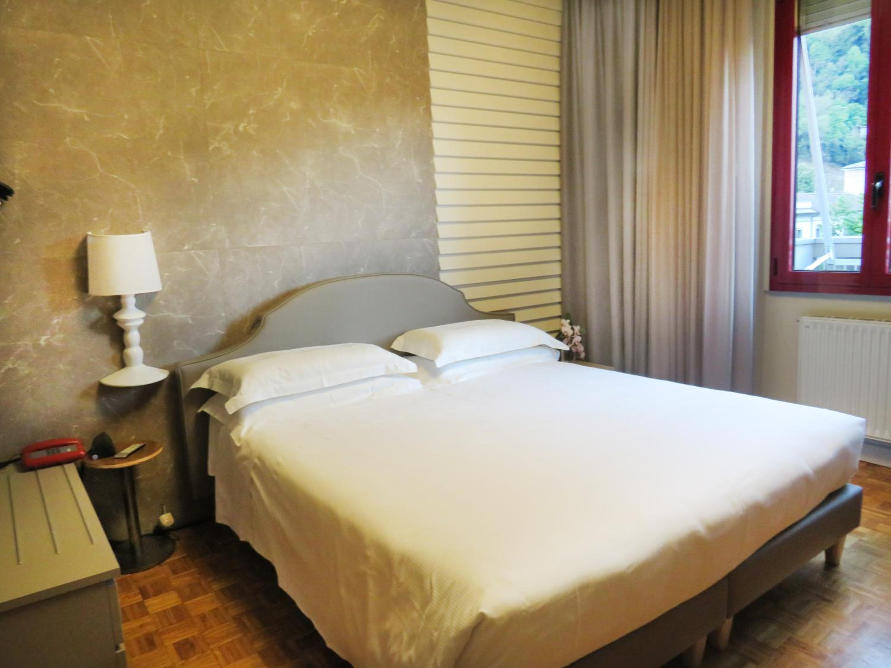 Double or Twin Room - Photo 28