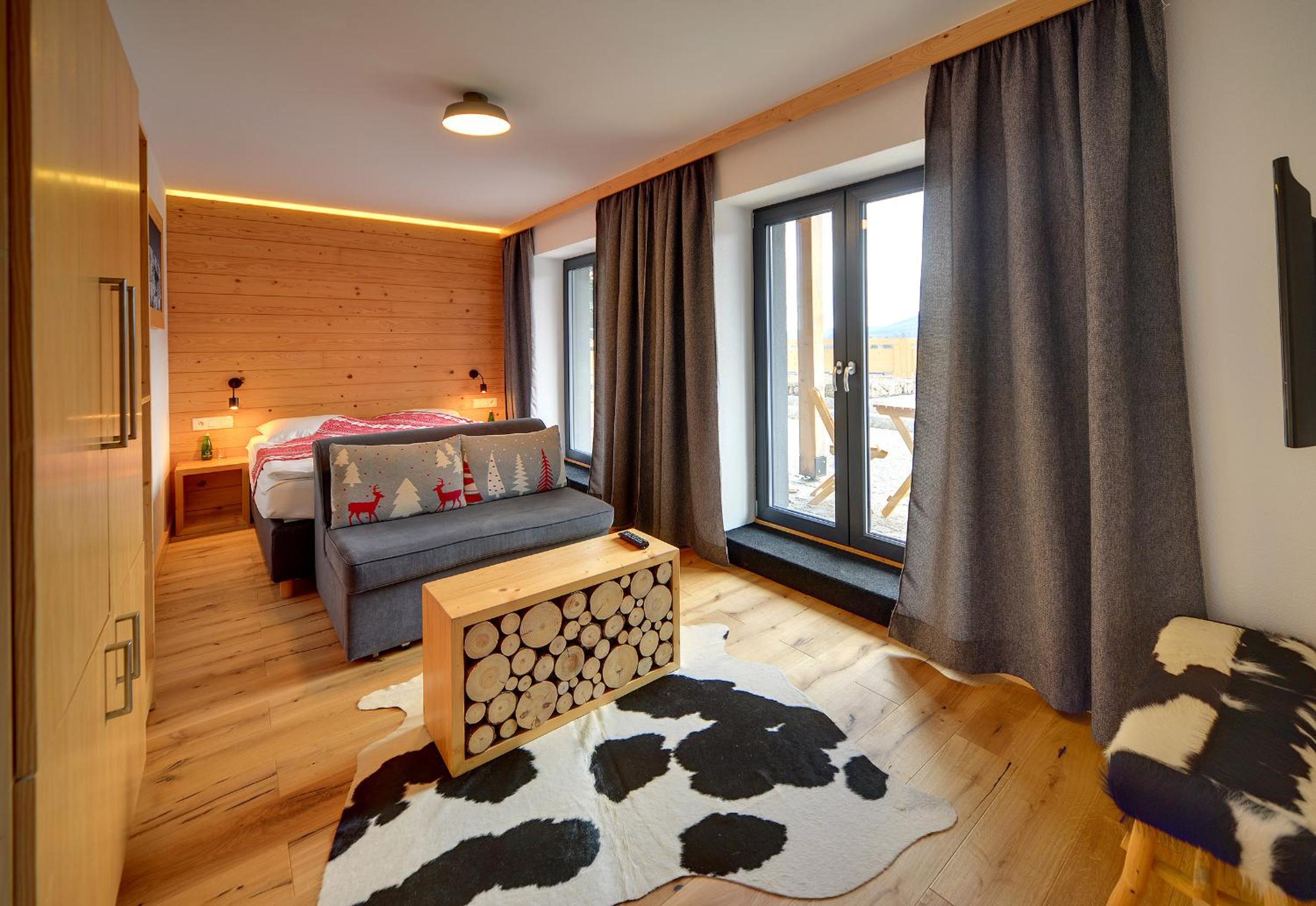 Luxury Triple Room photo 2