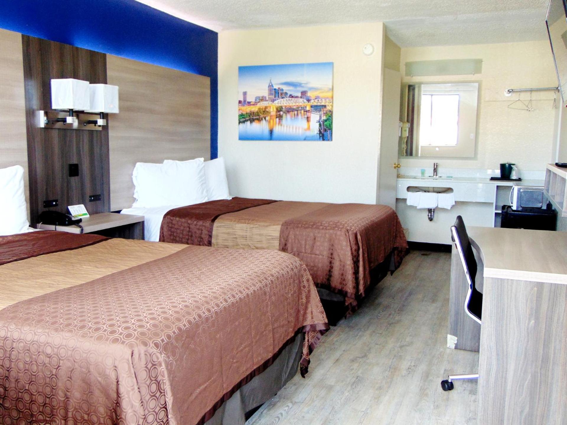 Double Room with Two Double Beds - Non-Smoking - Photo 2