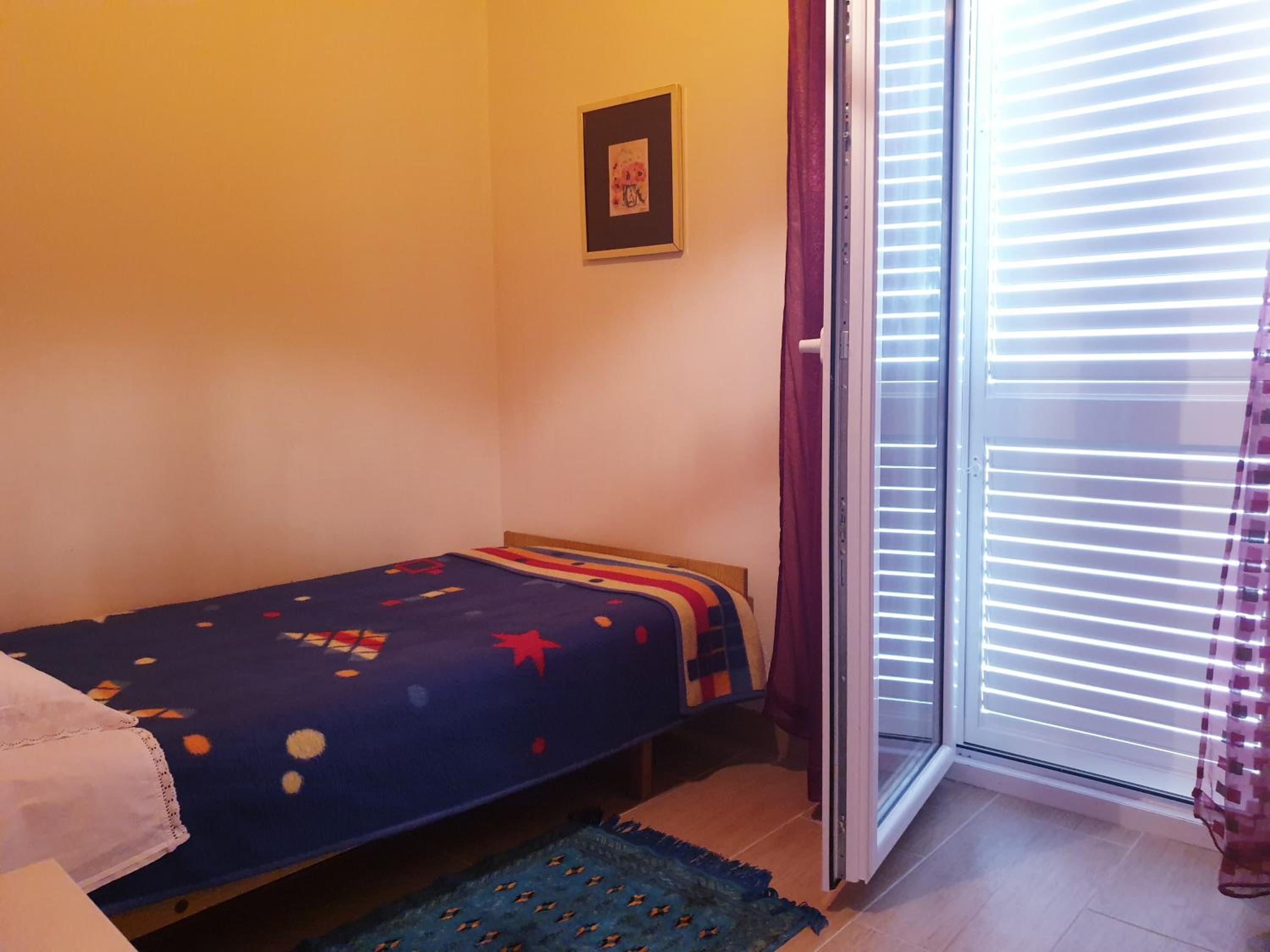 Two-Bedroom Apartment with Sea View (3 Adults)