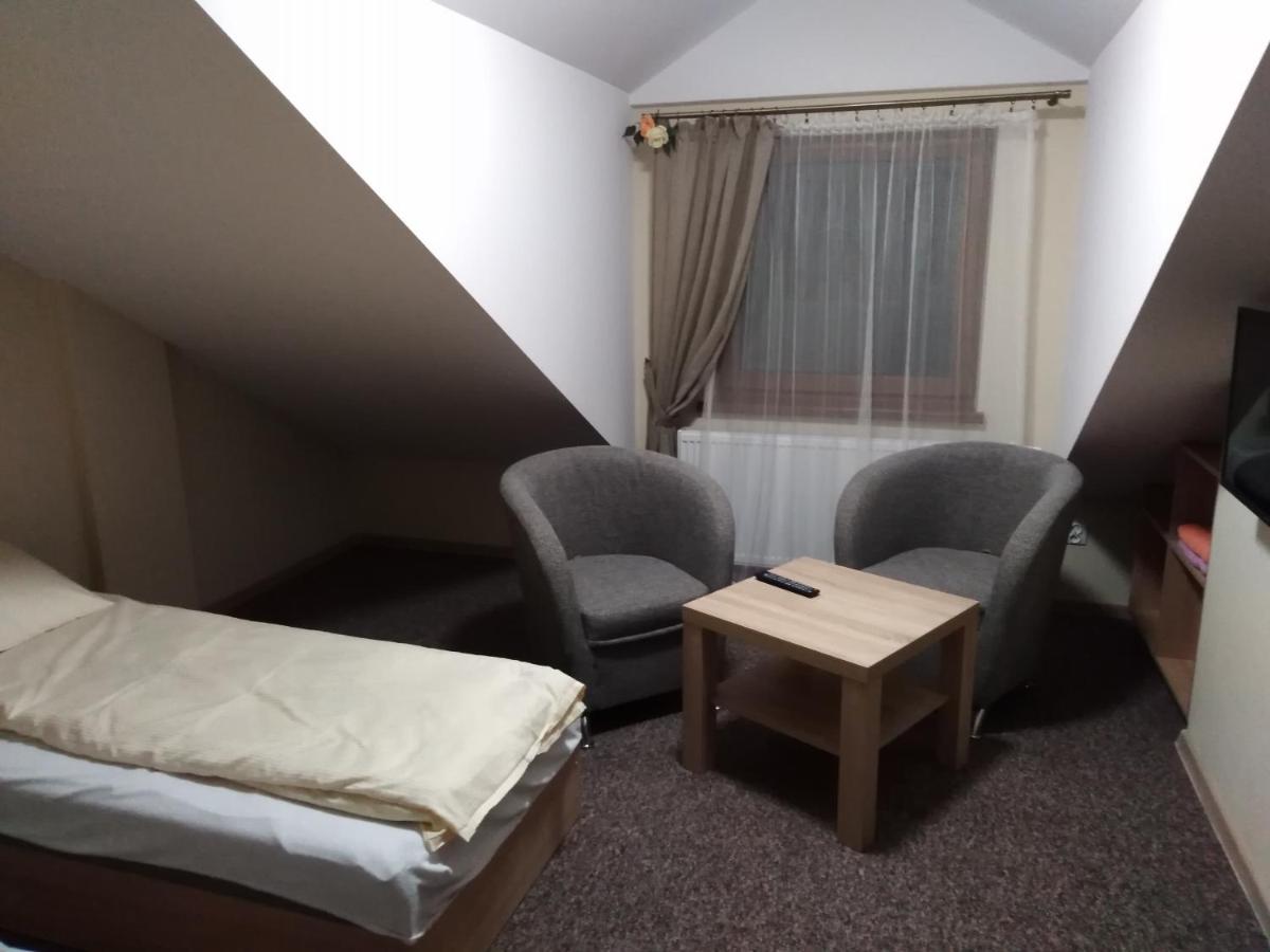 Twin Room with Garden View - Photo 2
