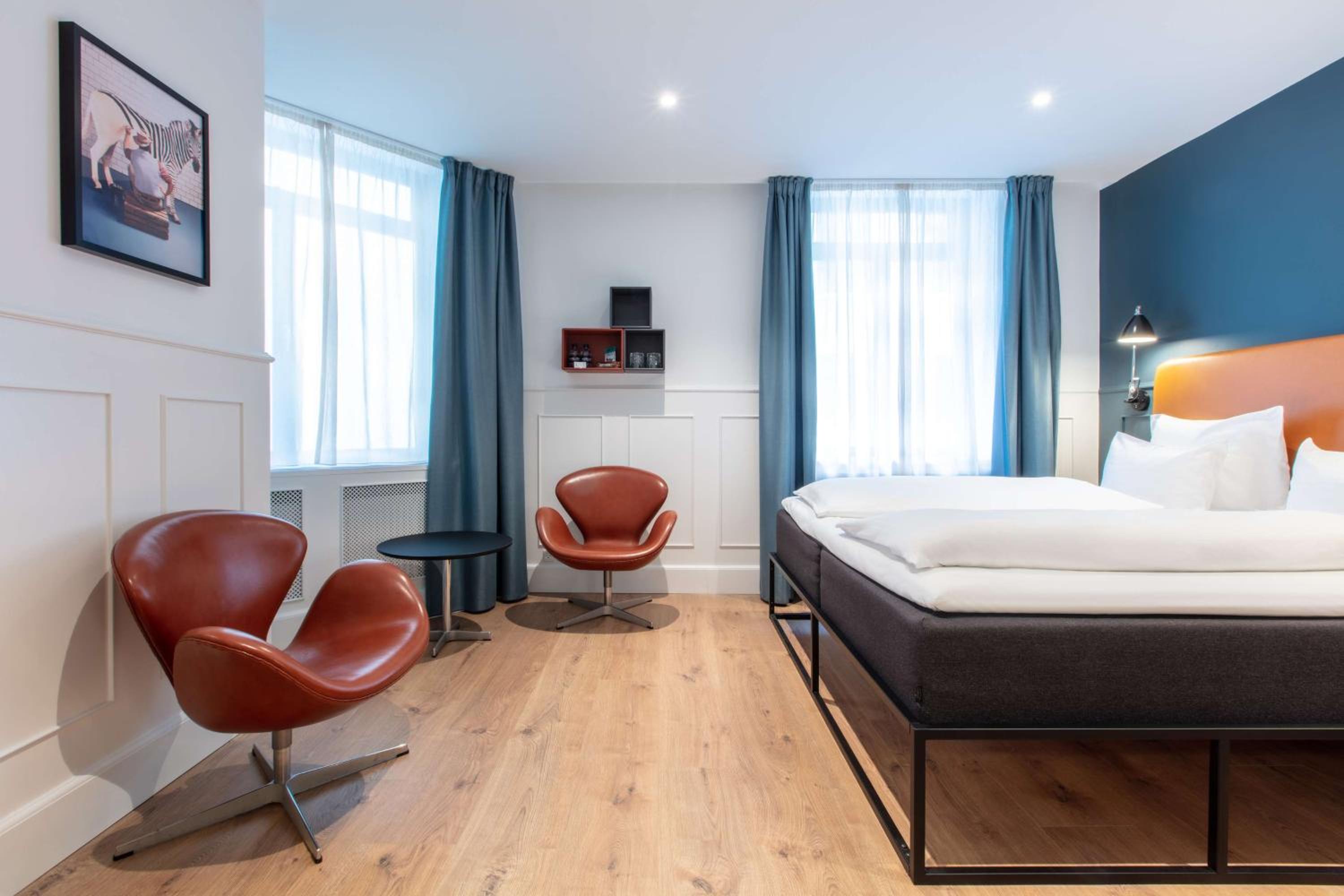 Premium Room - Photo 8