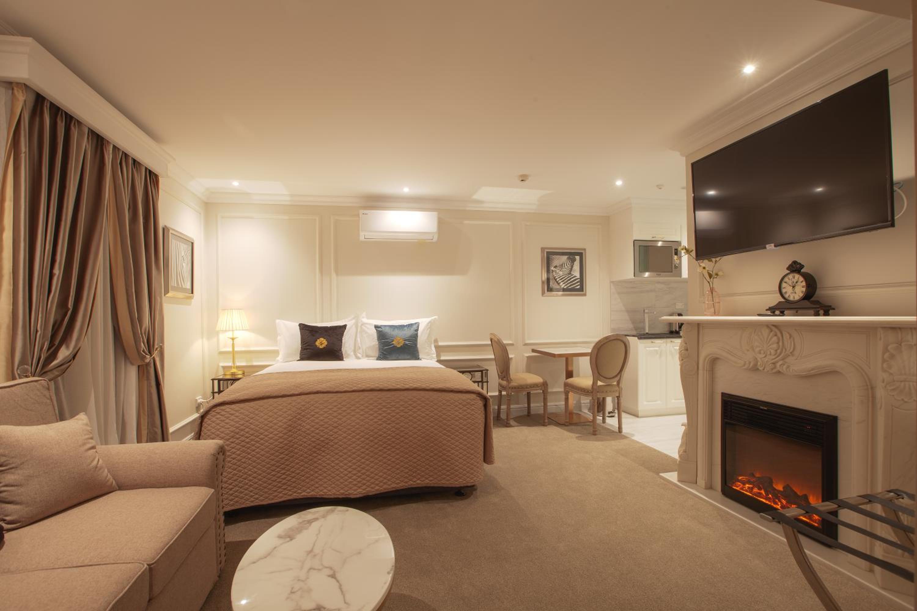 Executive Suite