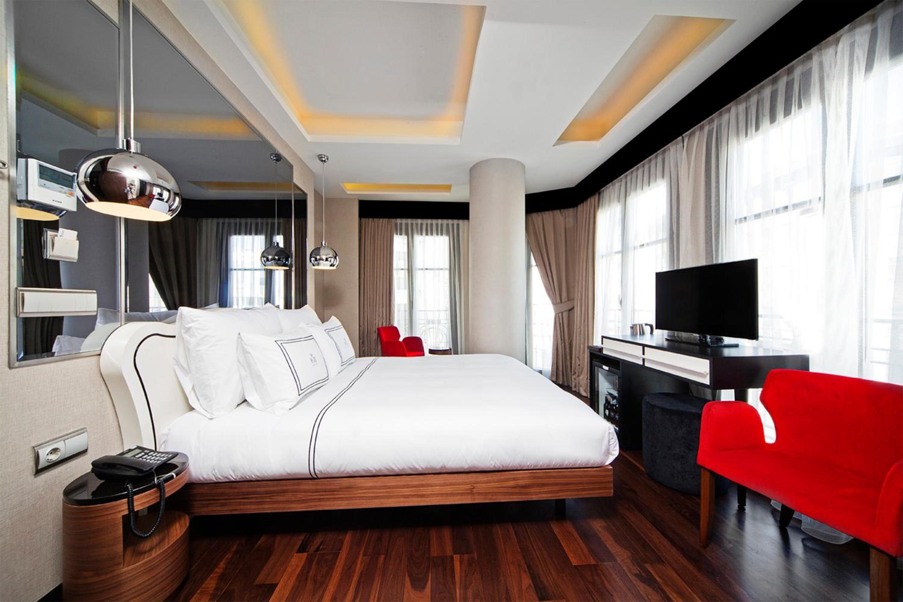 Superior Double Room with Sofa Bed photo 1