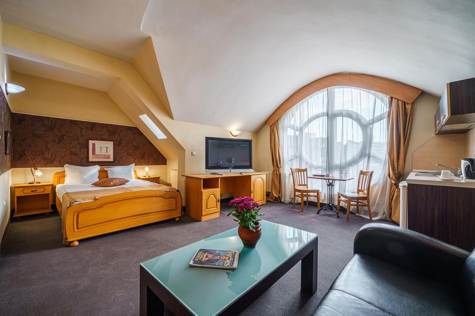Double or Twin Room - Photo 1