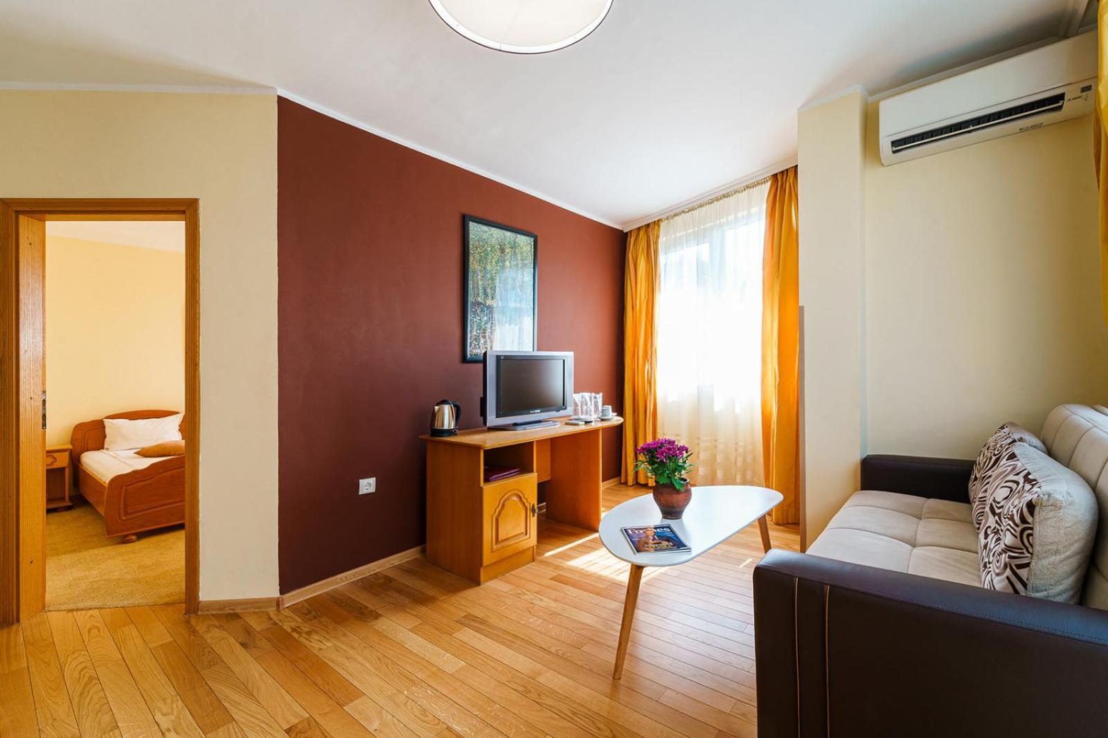 Double or Twin Room - Photo 30