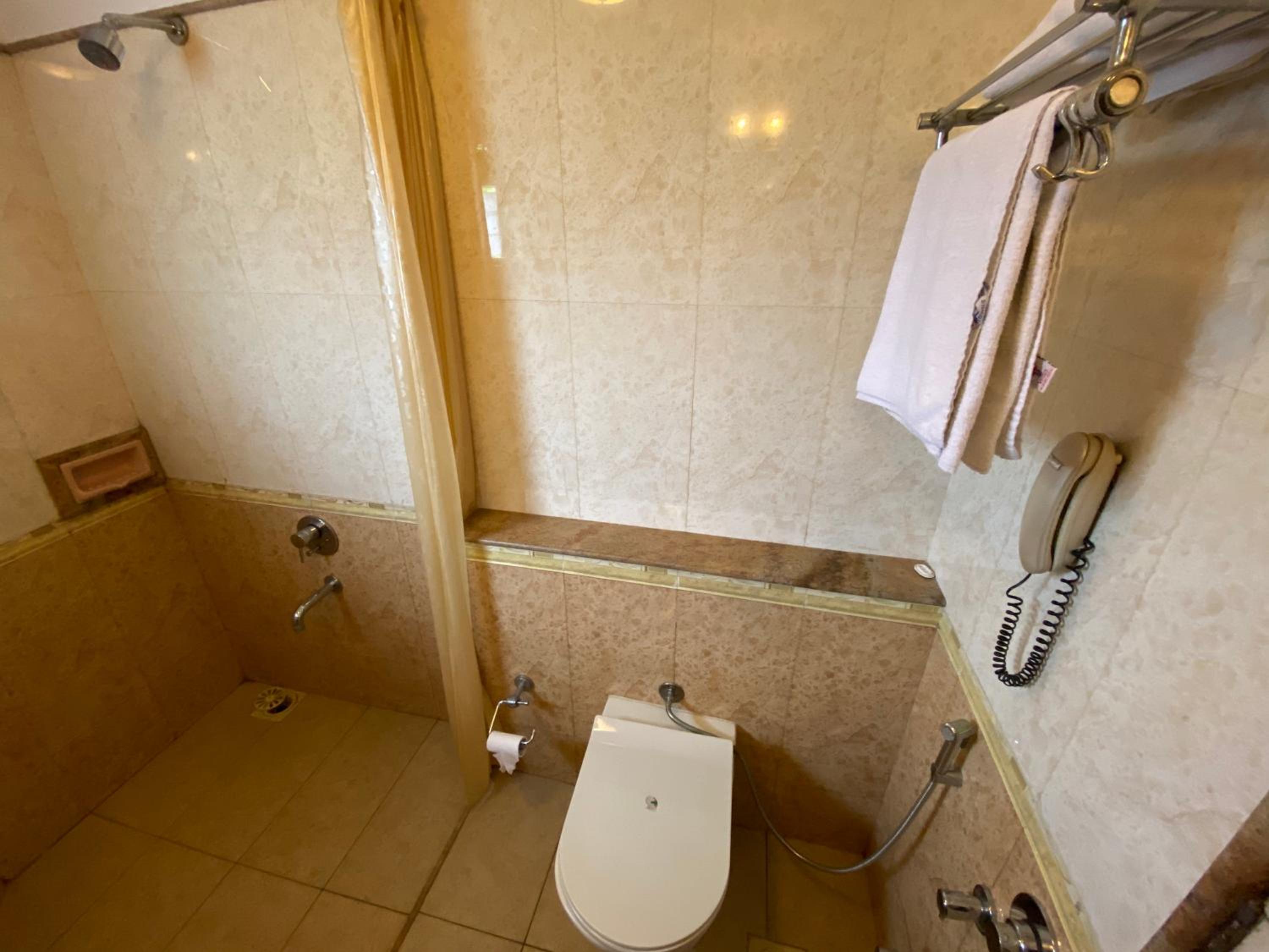 Suite - Photo 4