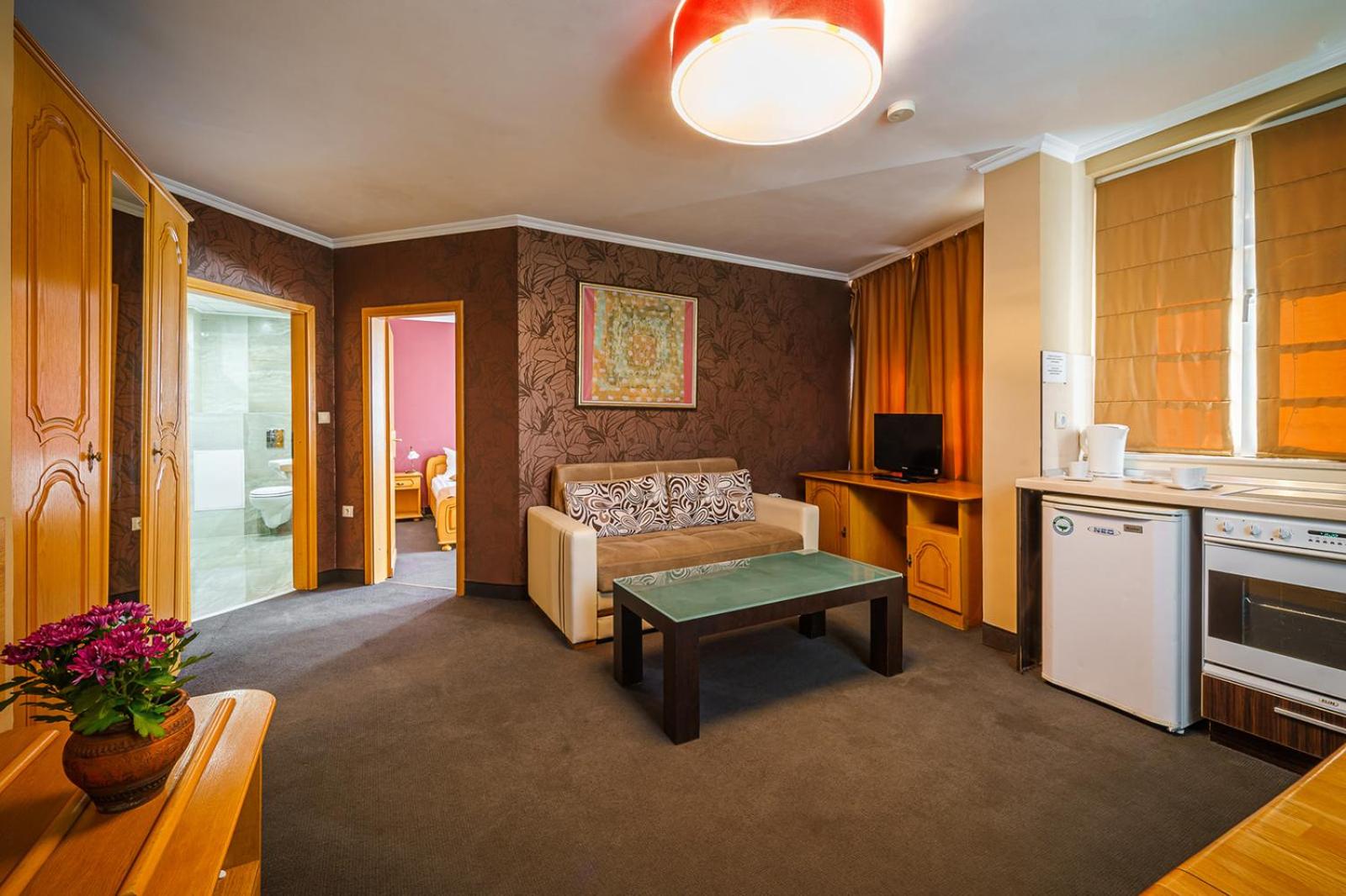 One-Bedroom Apartment - Photo 34