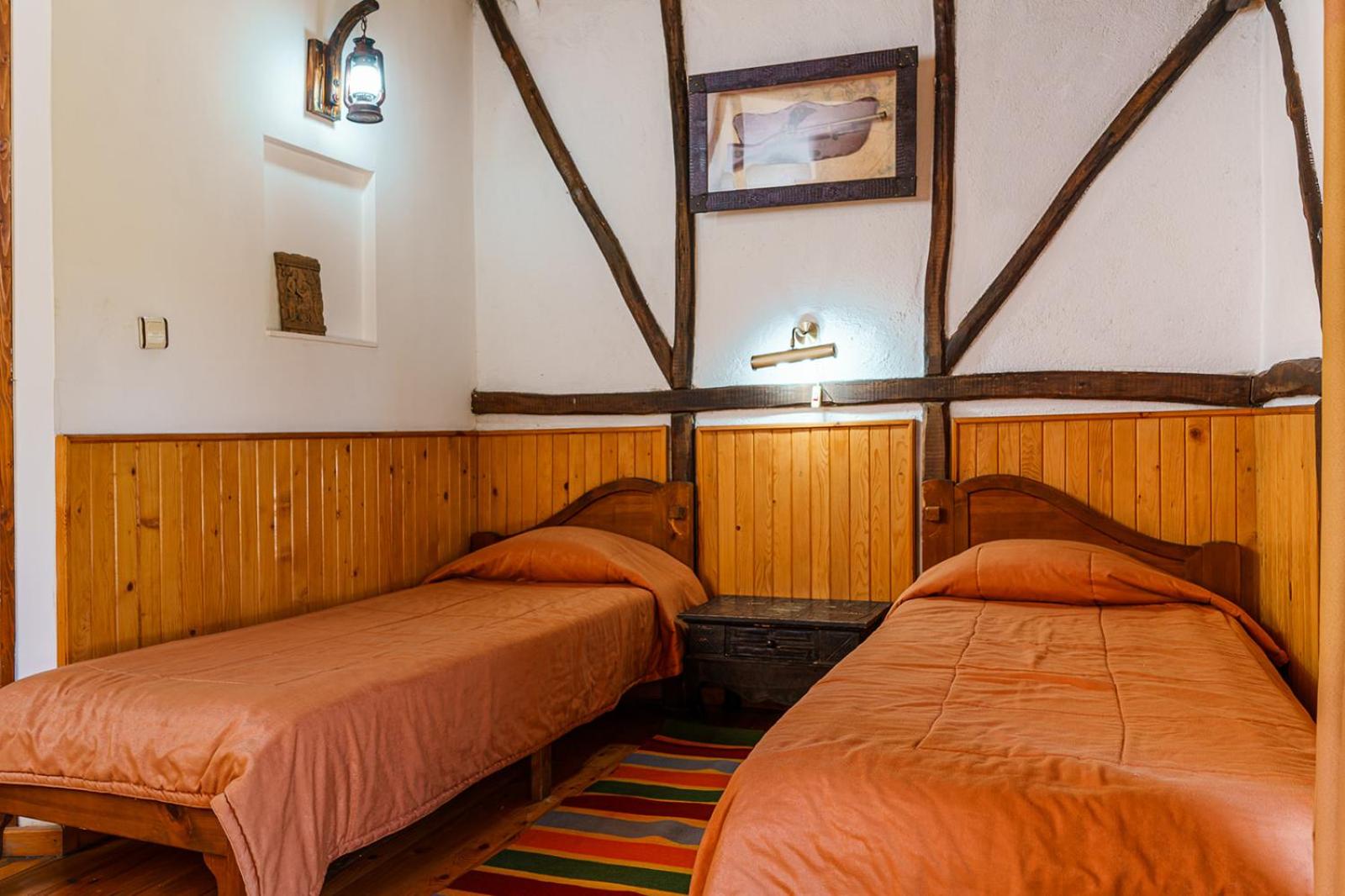 Twin Room with Garden View - Photo 14