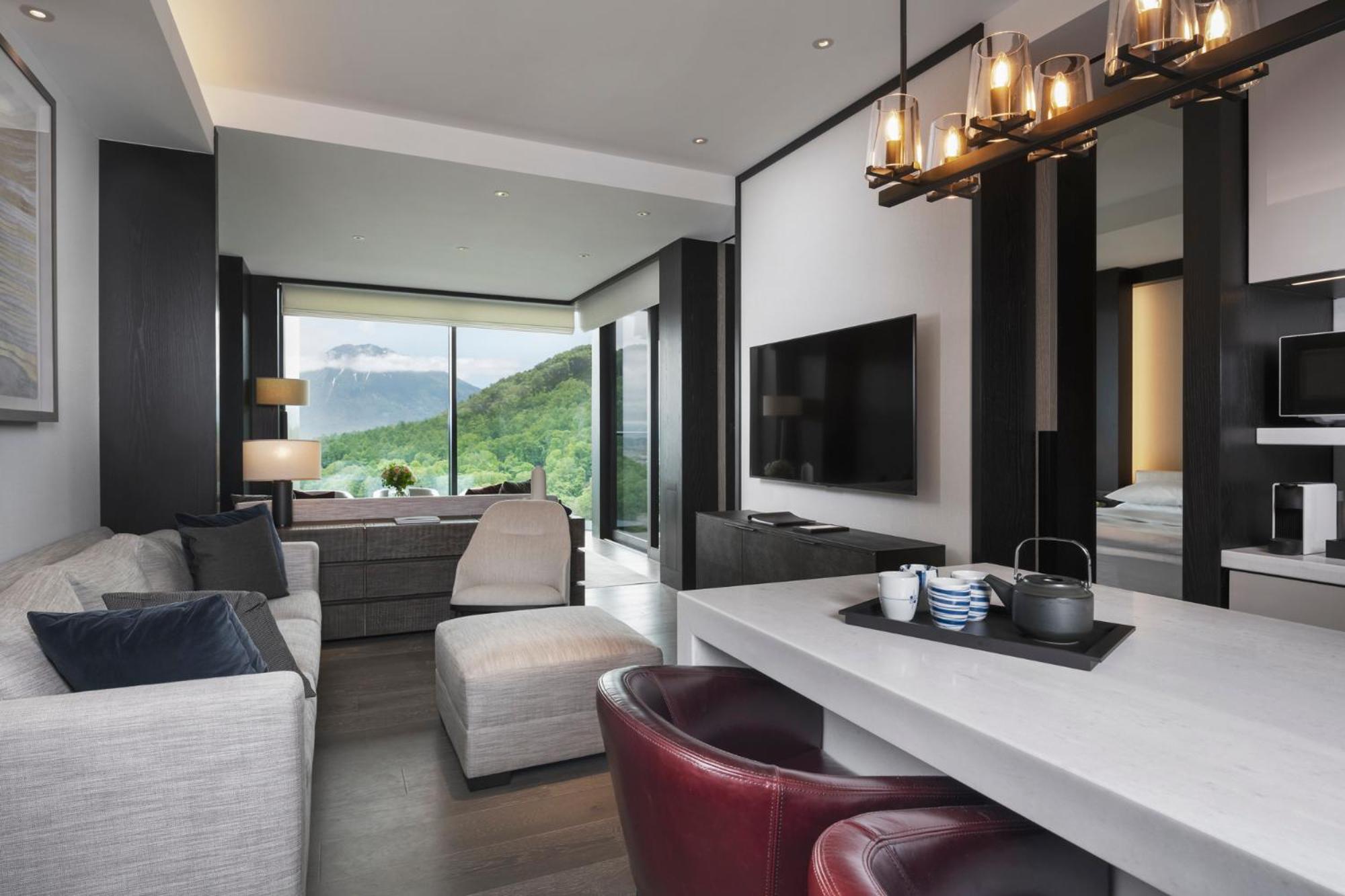 Two-Bedroom King Residence with Two Twin Beds and Private Onsen - Photo 1