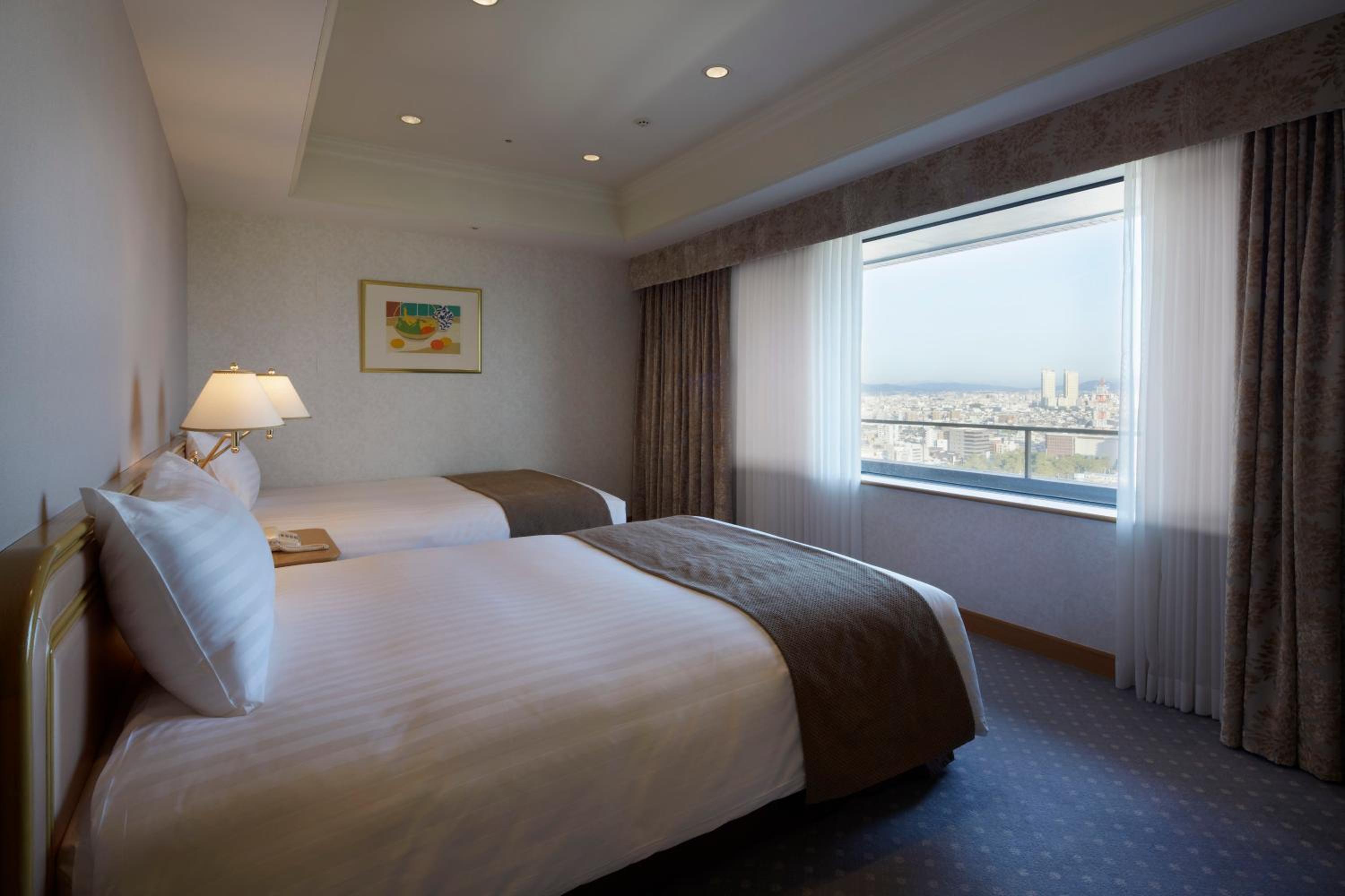 Junior Suite - Non-Smoking photo 2