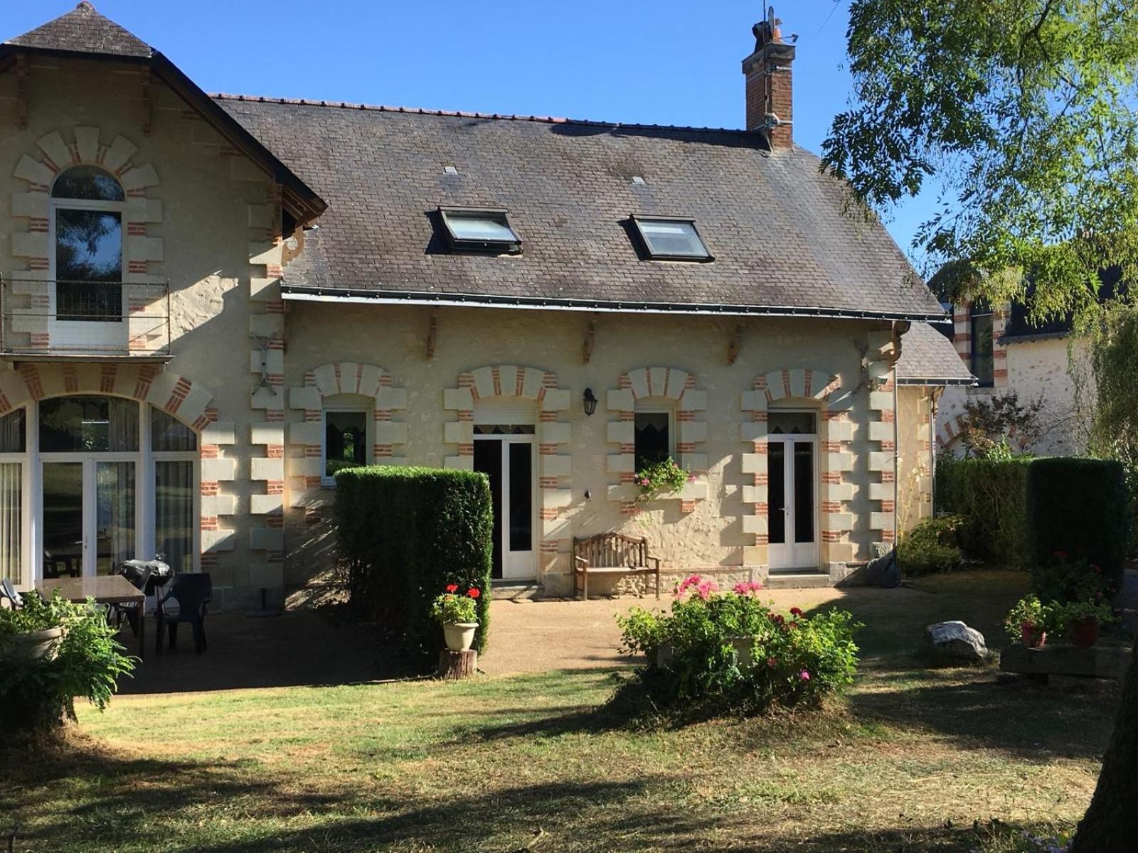Three-Bedroom House photo 1