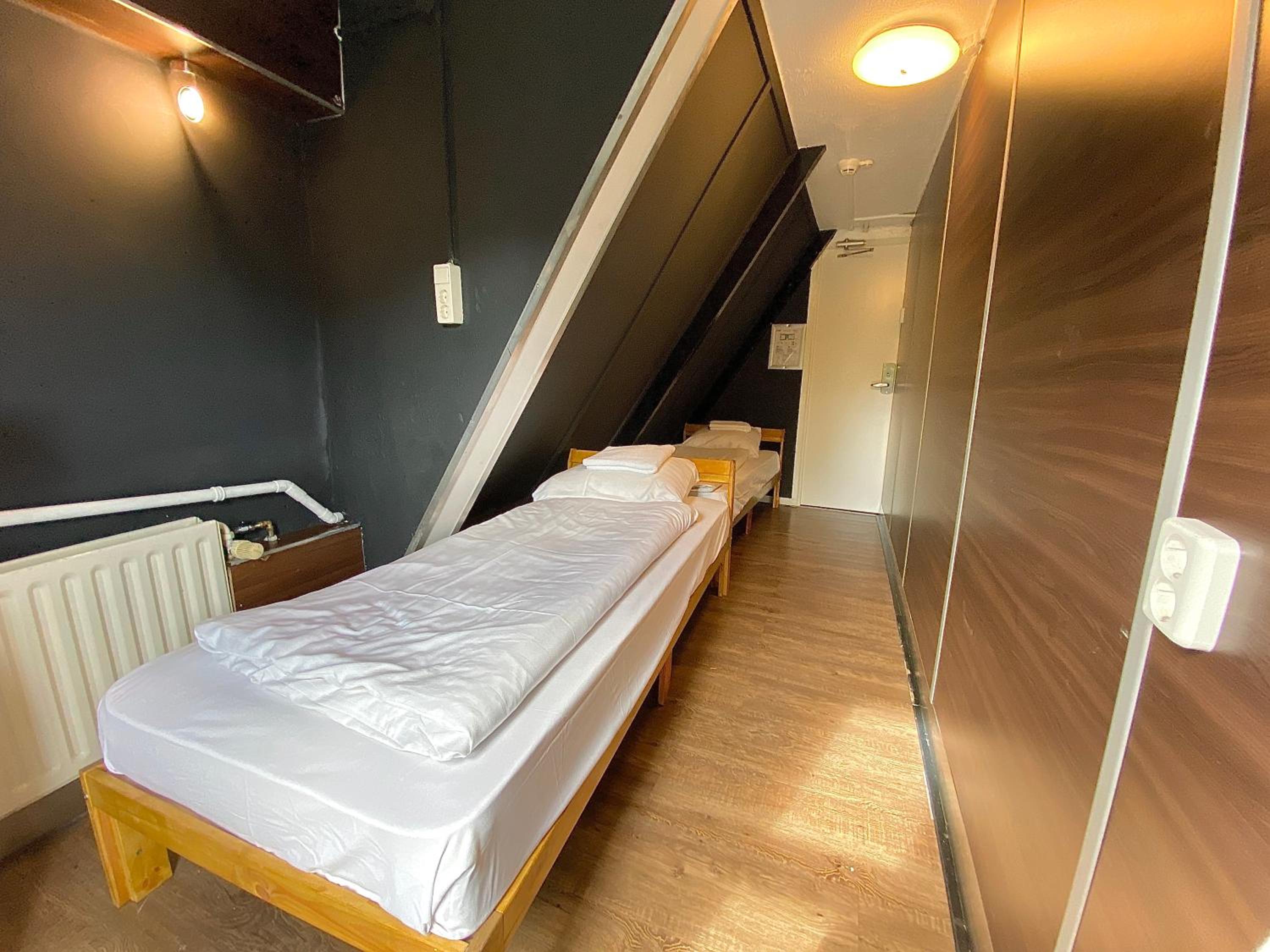 Budget Twin Room photo 1