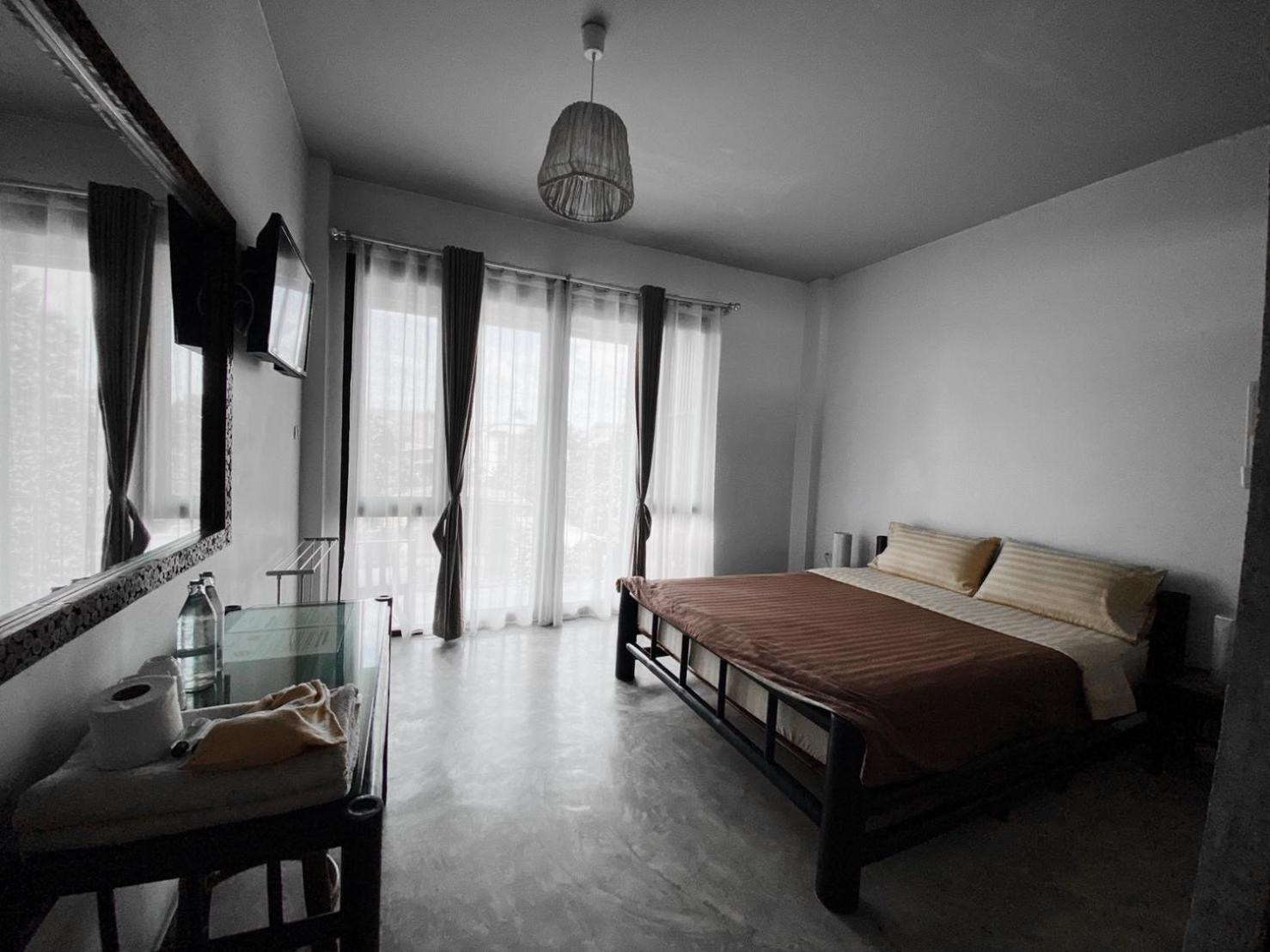 Superior Double Room with Pool View