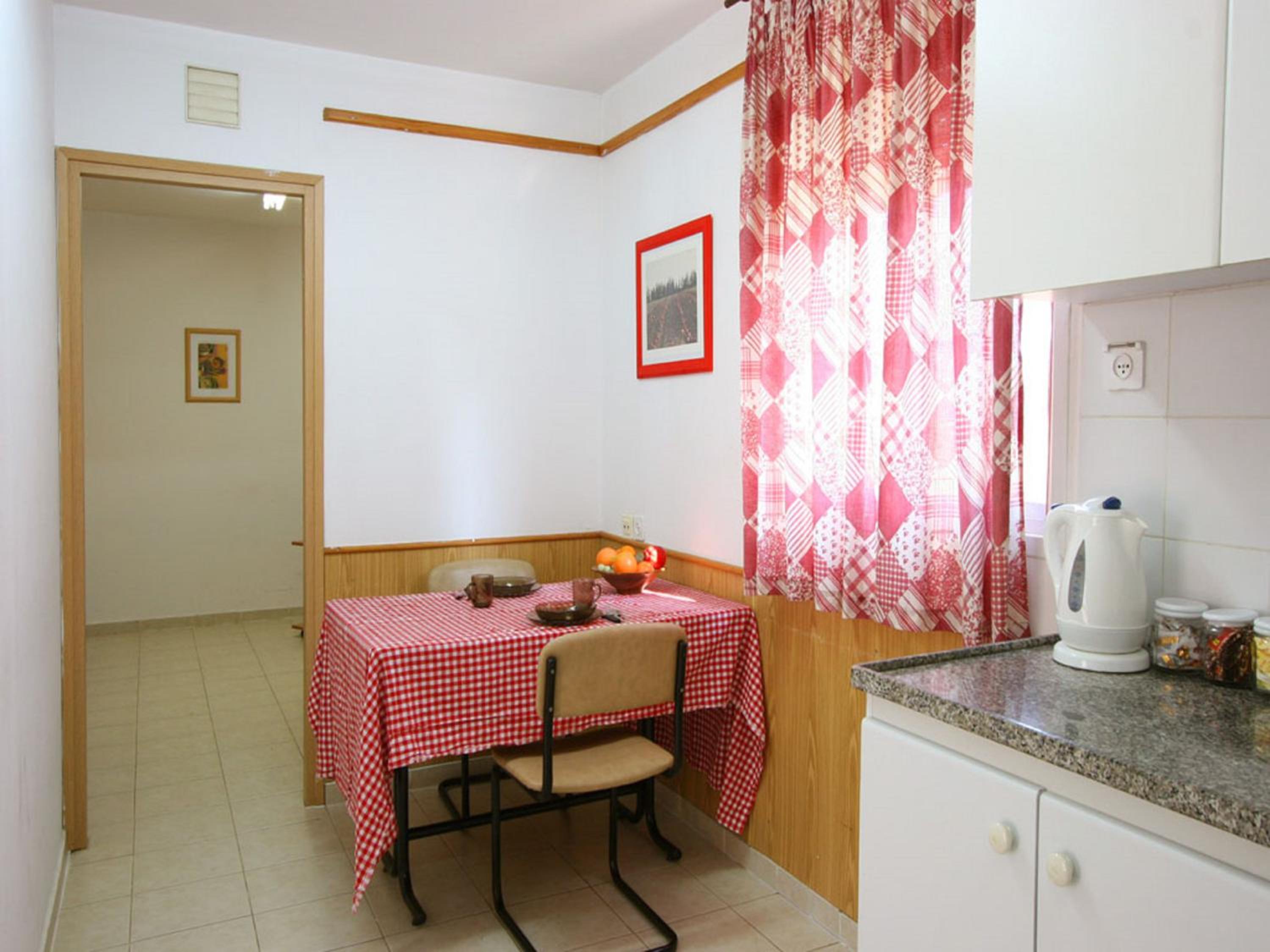 Single Bed In 4-Bed Dormitory Room photo 3