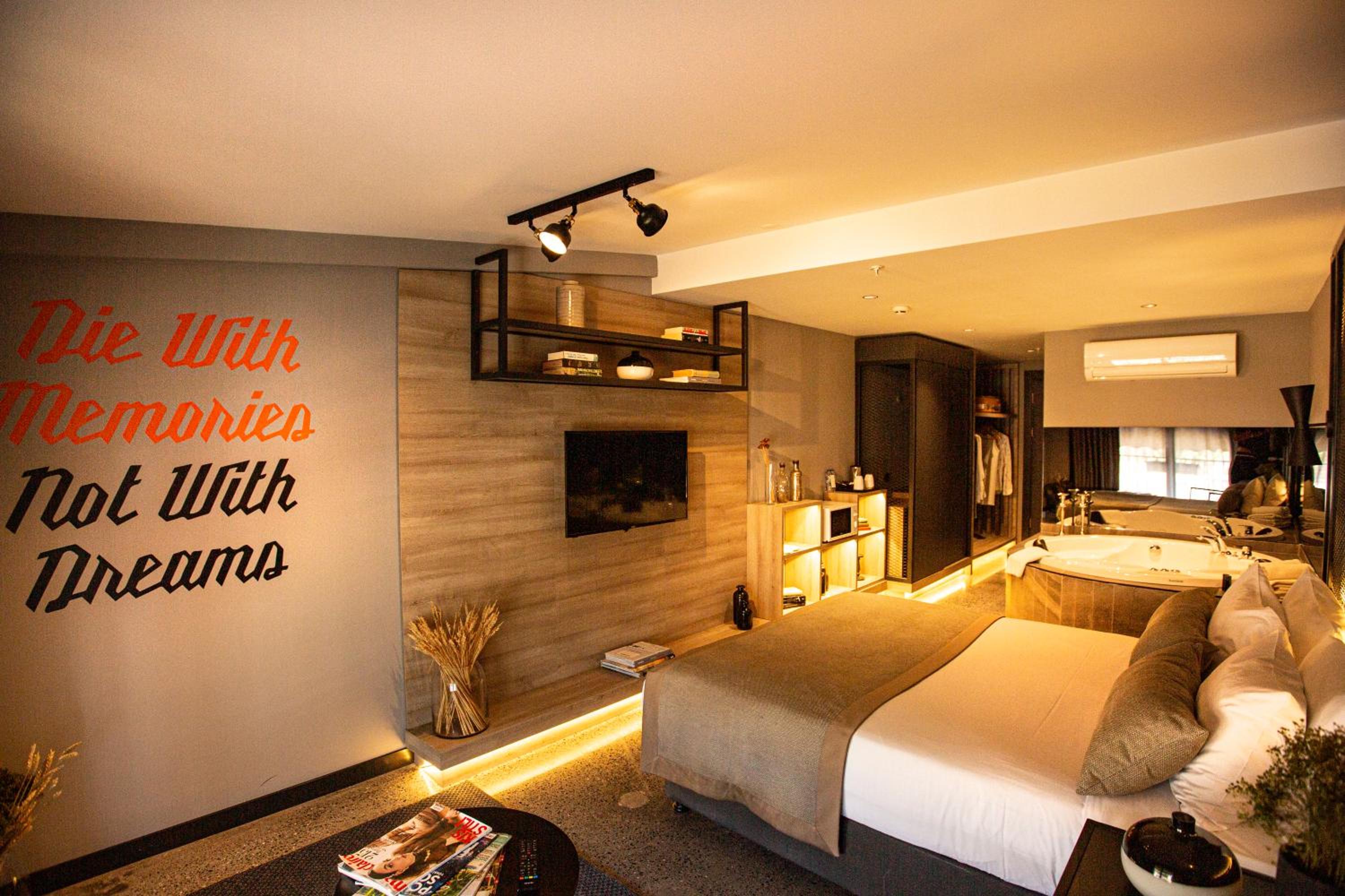 JUNIOR JAKUZI SUITE photo 1