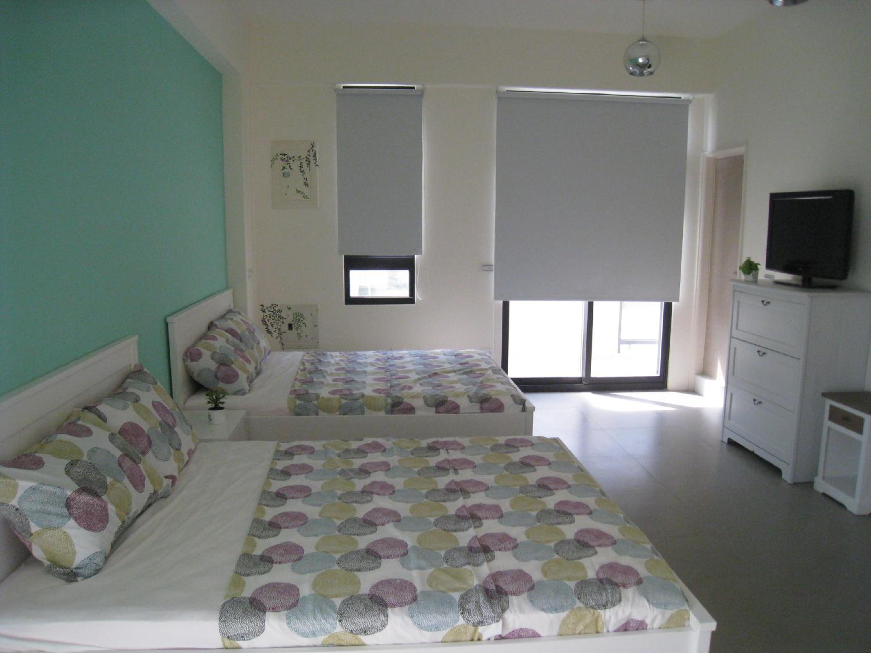 Family Room photo 3