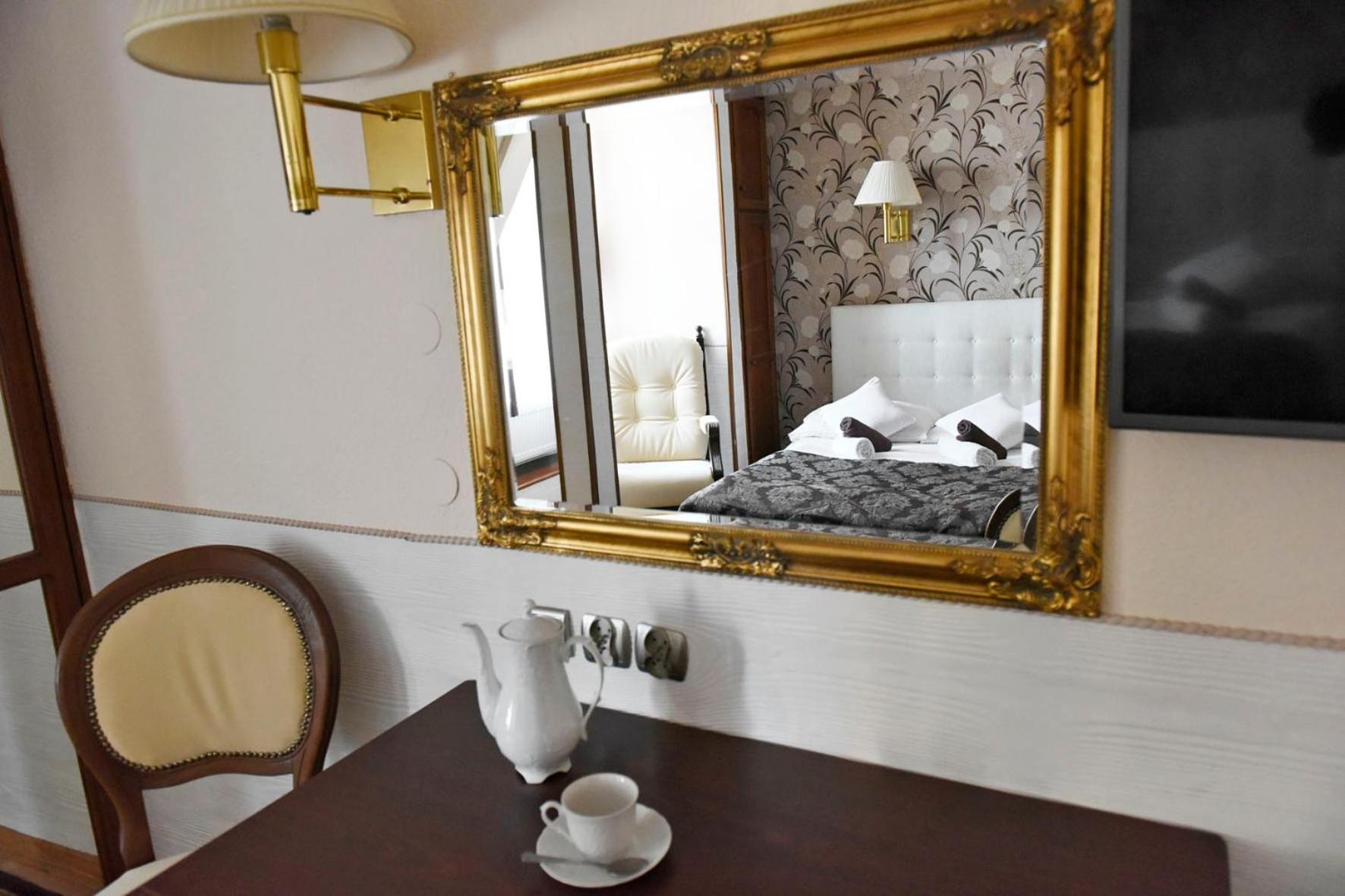 Double or Twin Room - Photo 1