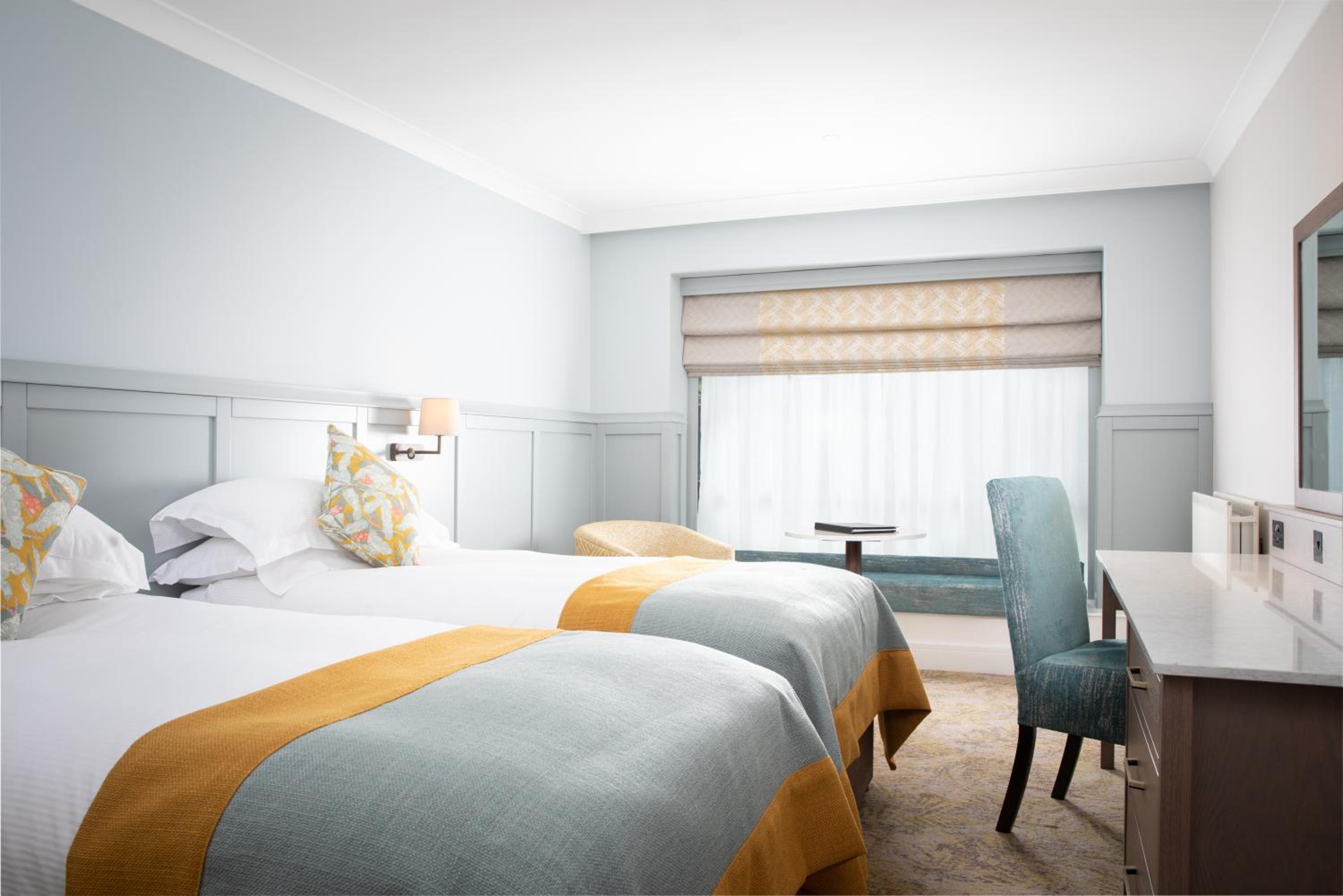 Superior Twin Room - Photo 4
