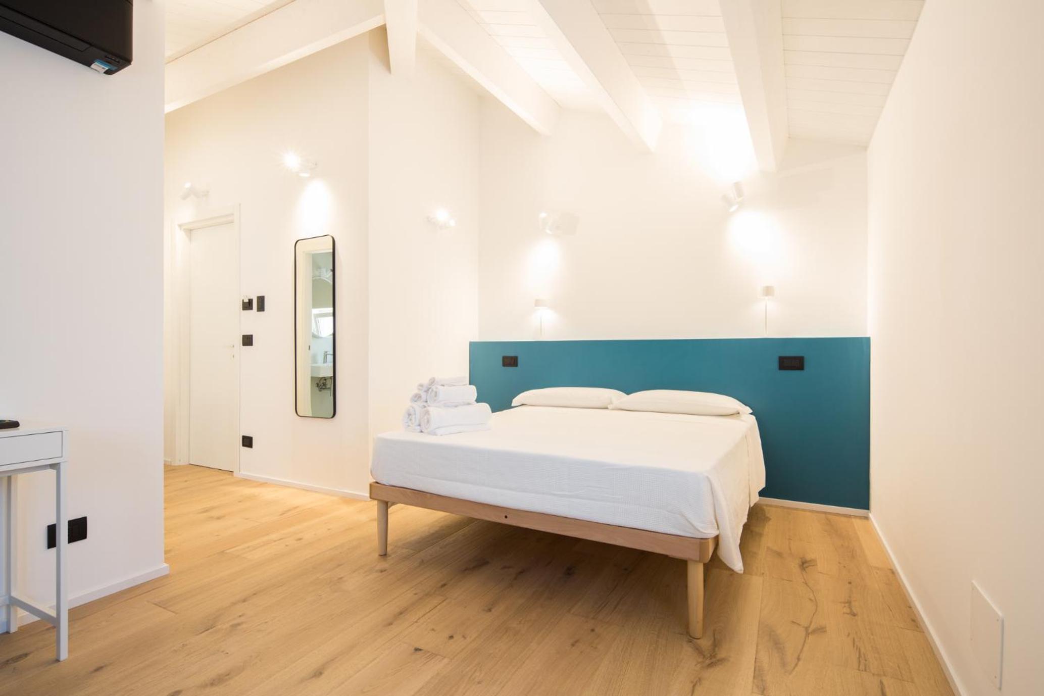 Superior Double Room - Photo 2