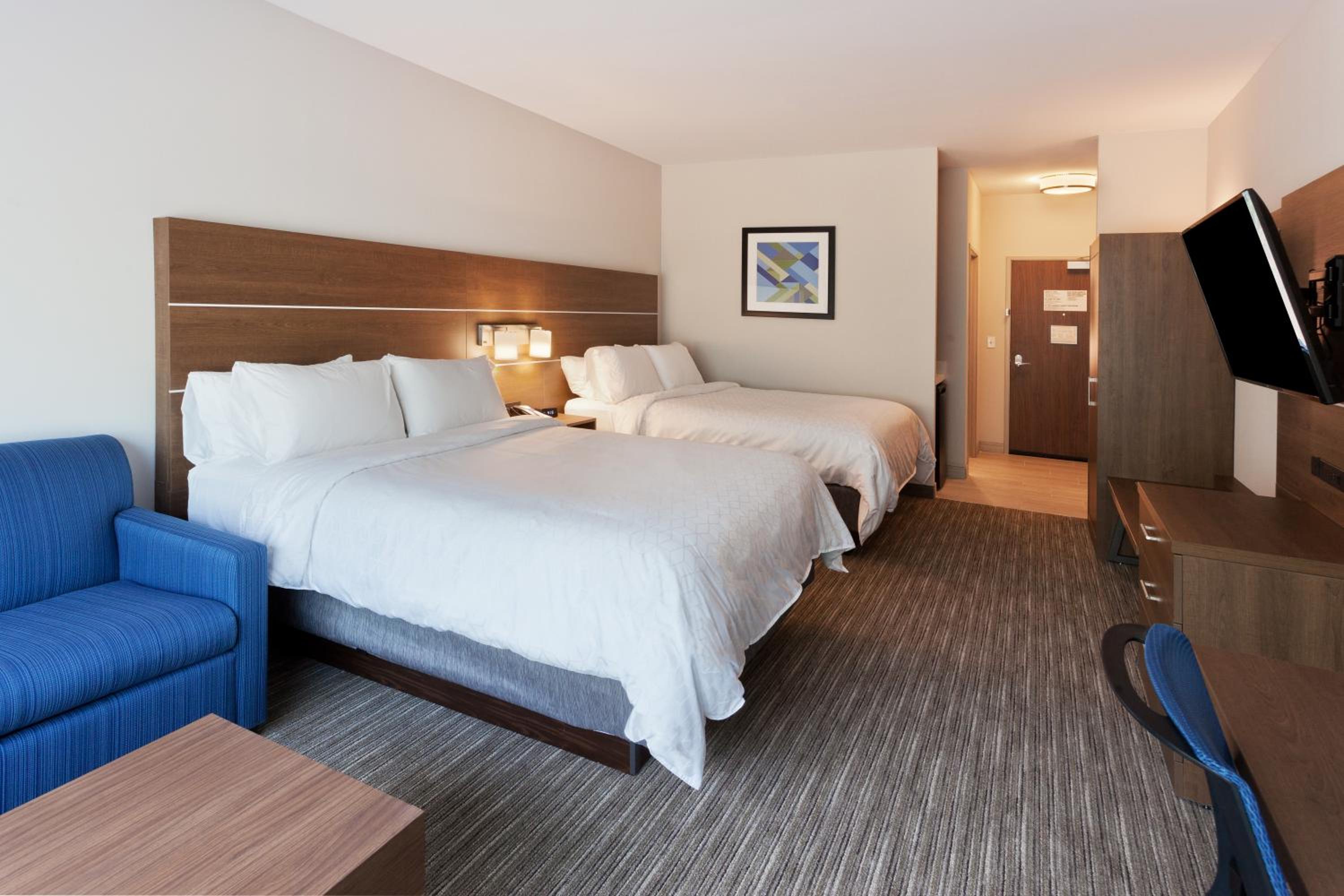 Suite with Two Queen Beds - Communications Access