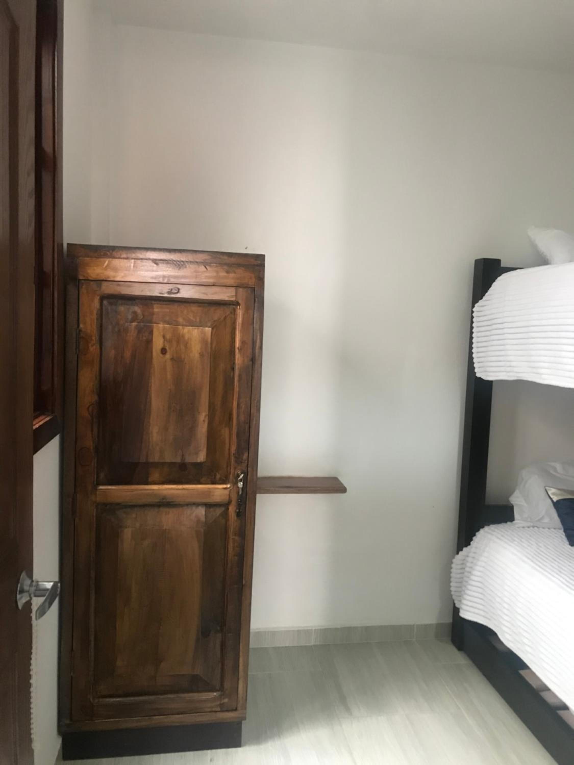 Twin Room with Private Bathroom photo 3