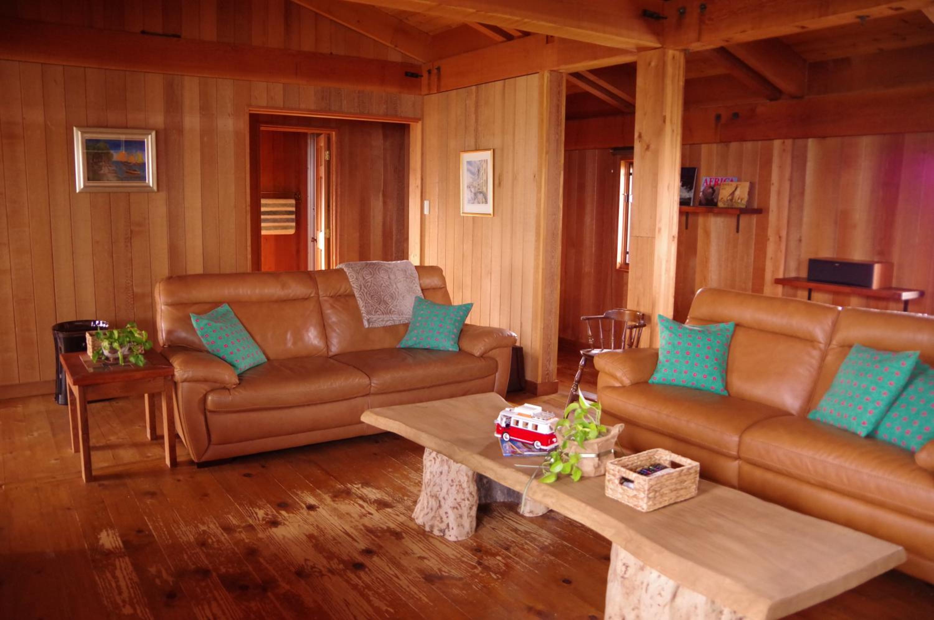 Two-Bedroom House - Photo 6