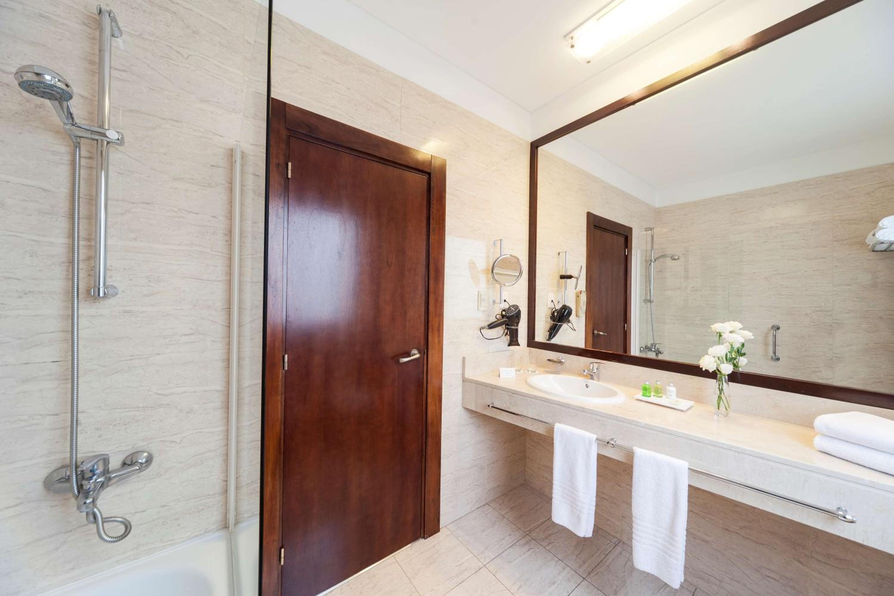 Available room