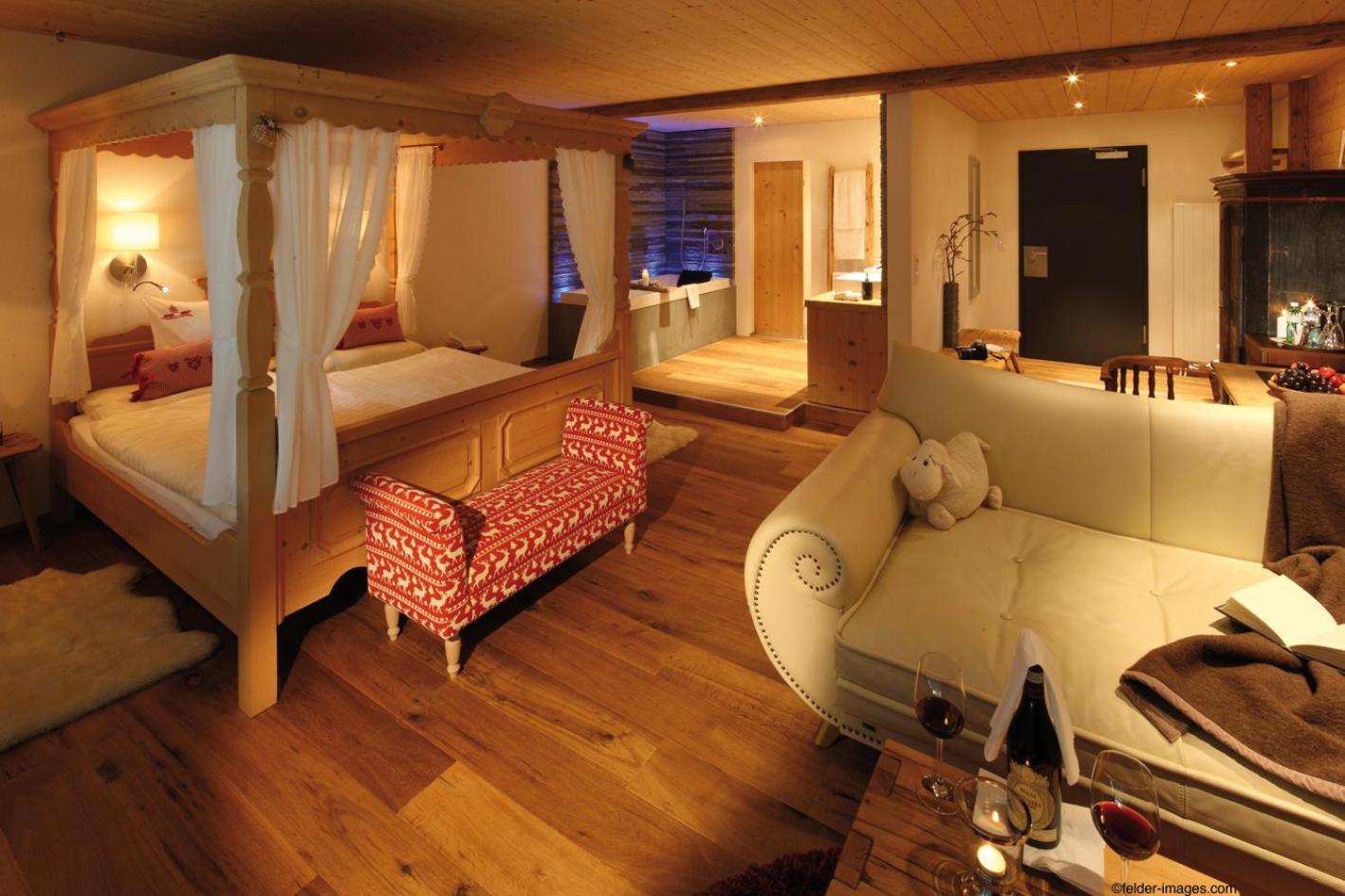 Suite - Photo 7