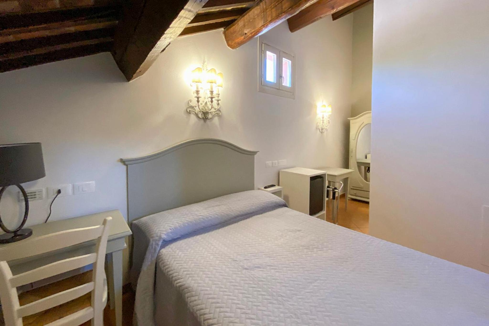 Double Room - Attic - Photo 1