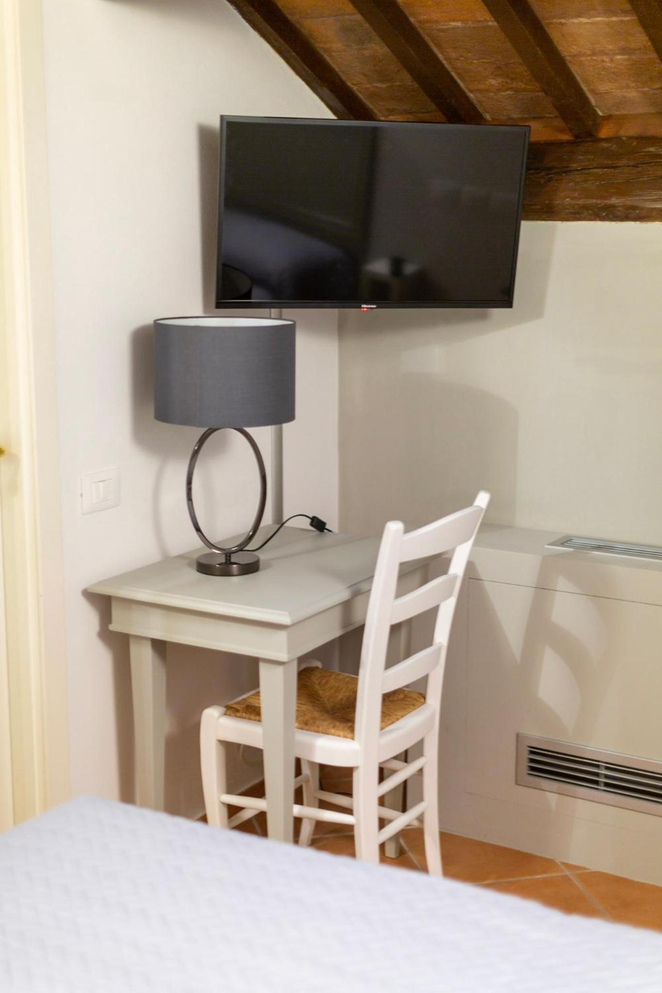 Double Room - Attic - Photo 10