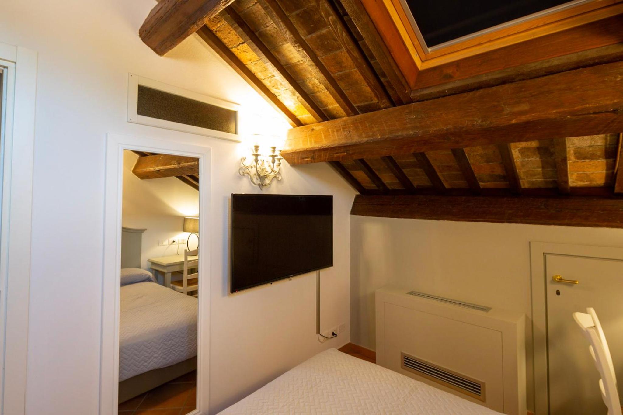 Double Room - Attic - Photo 2