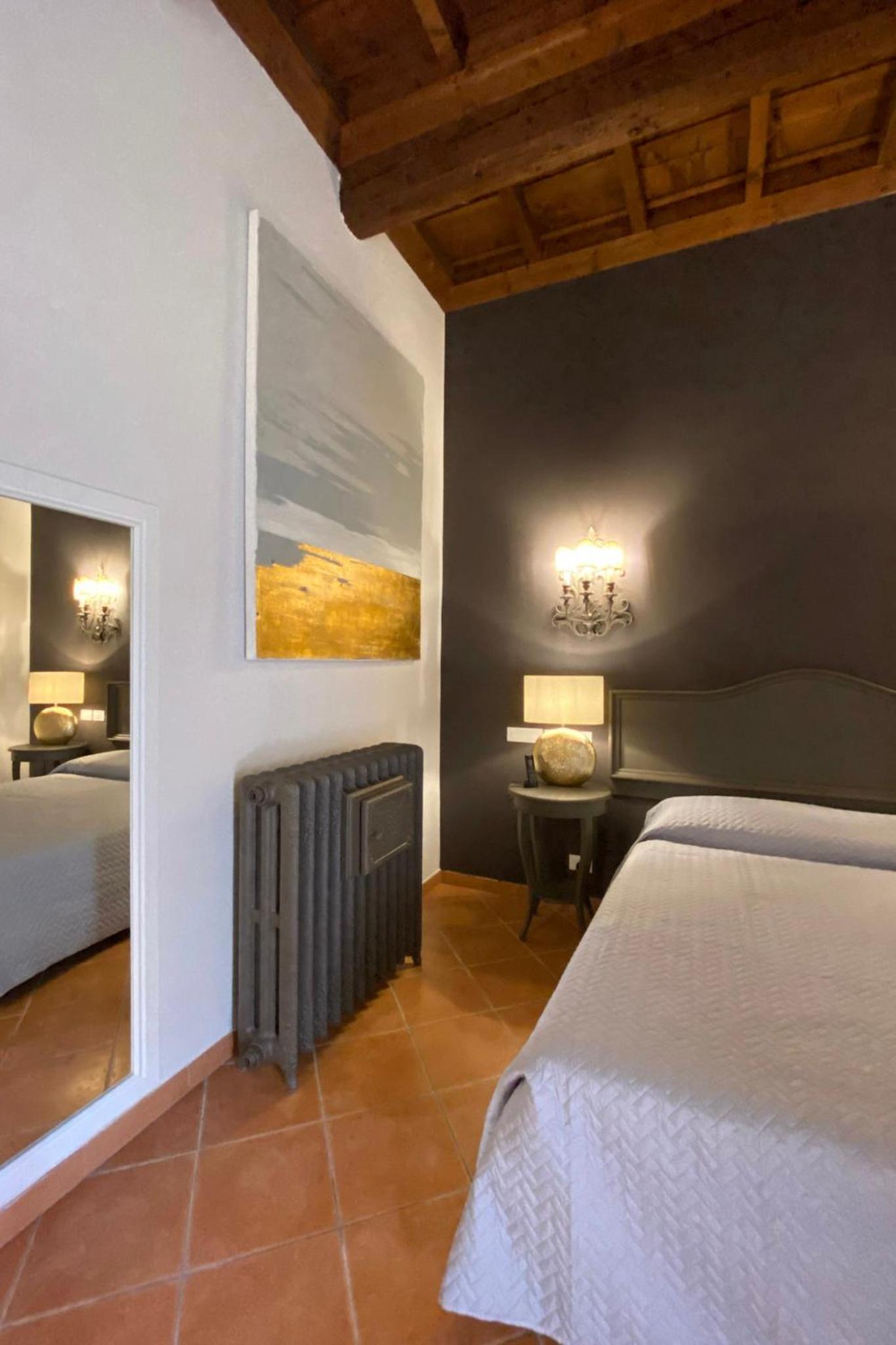 Double or Twin Room - Photo 36