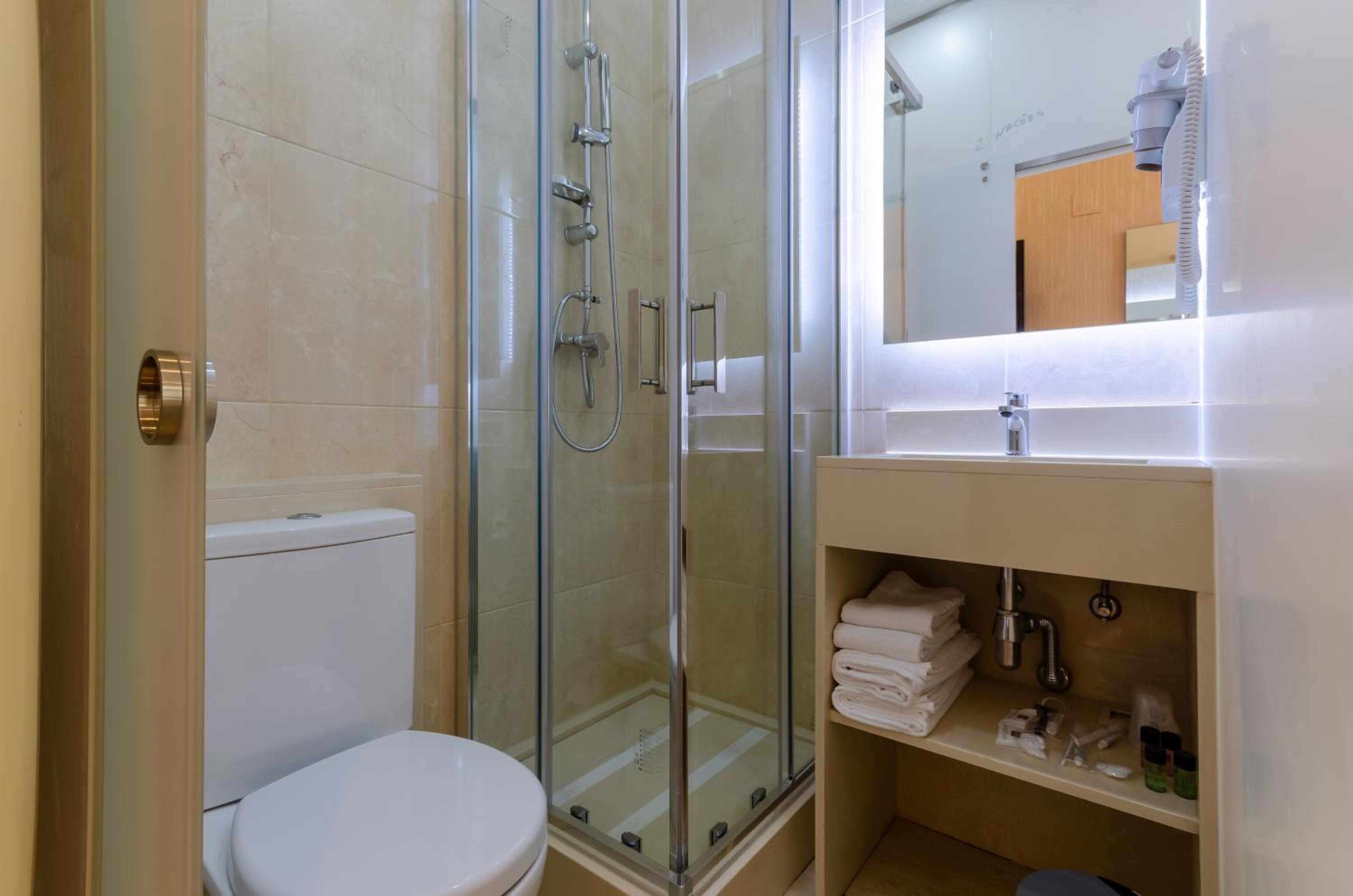 Superior Double Room - Photo 13