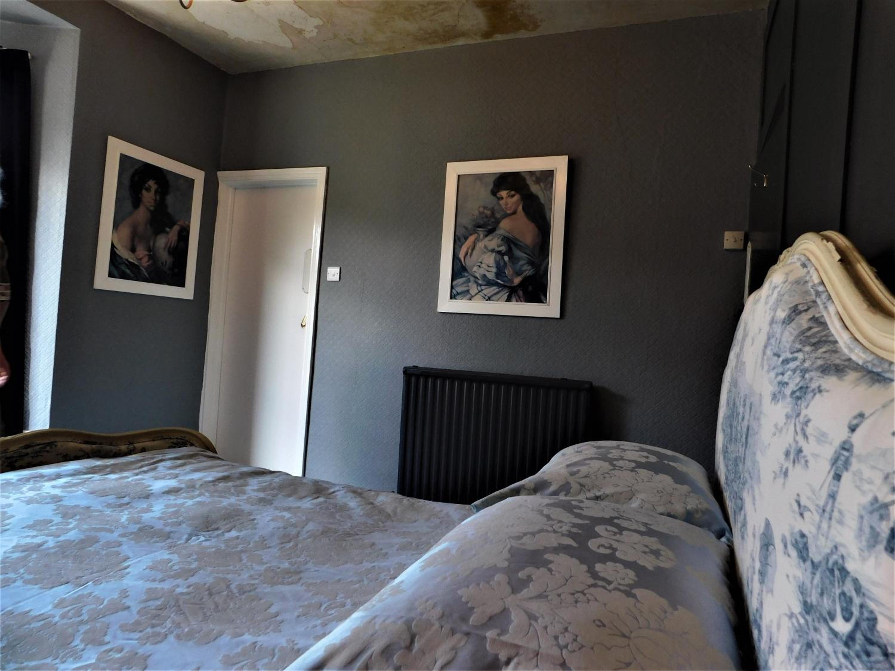 Double Room with Private Bathroom photo 2