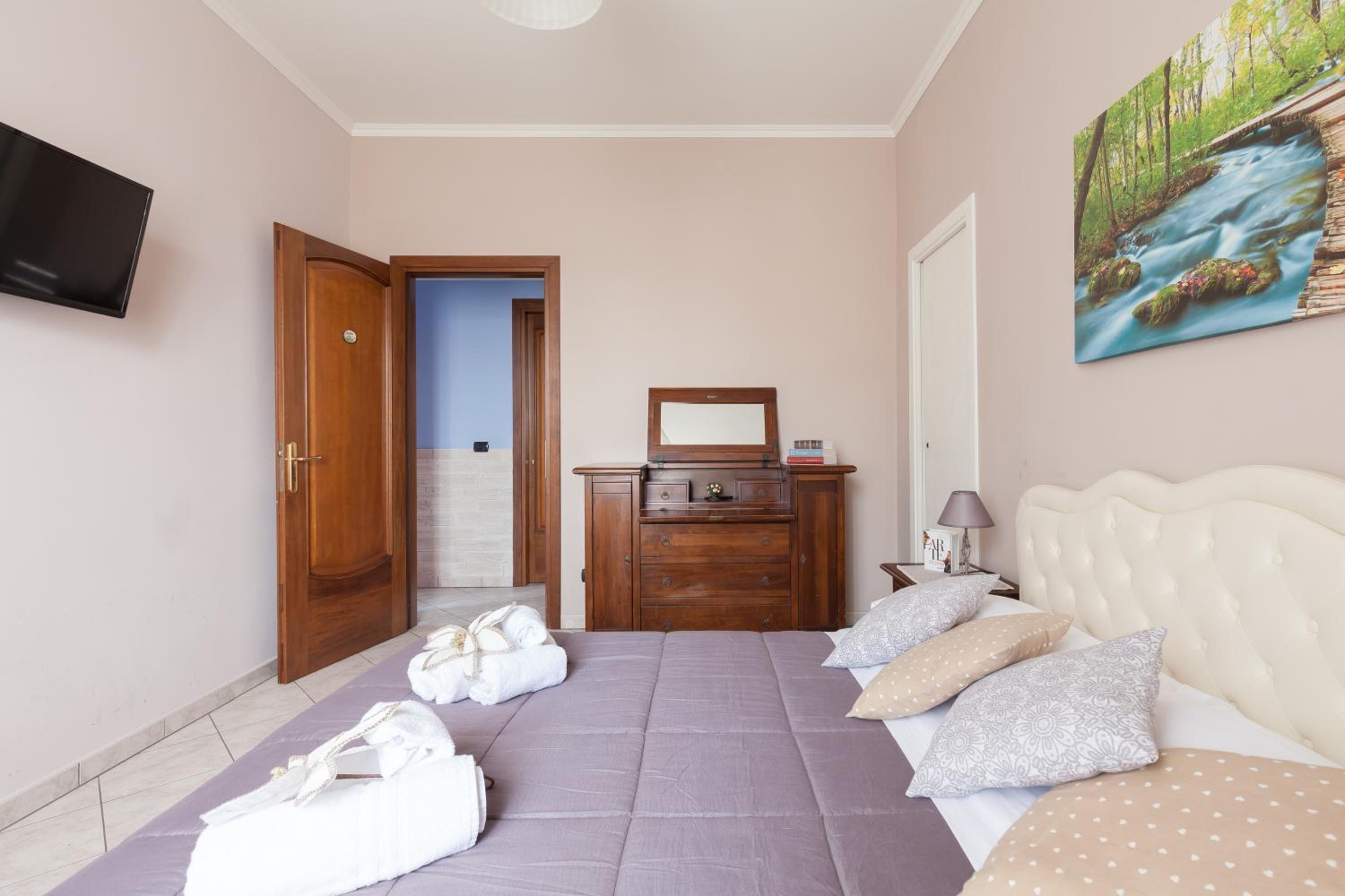 Two-Bedroom Apartment - Photo 43