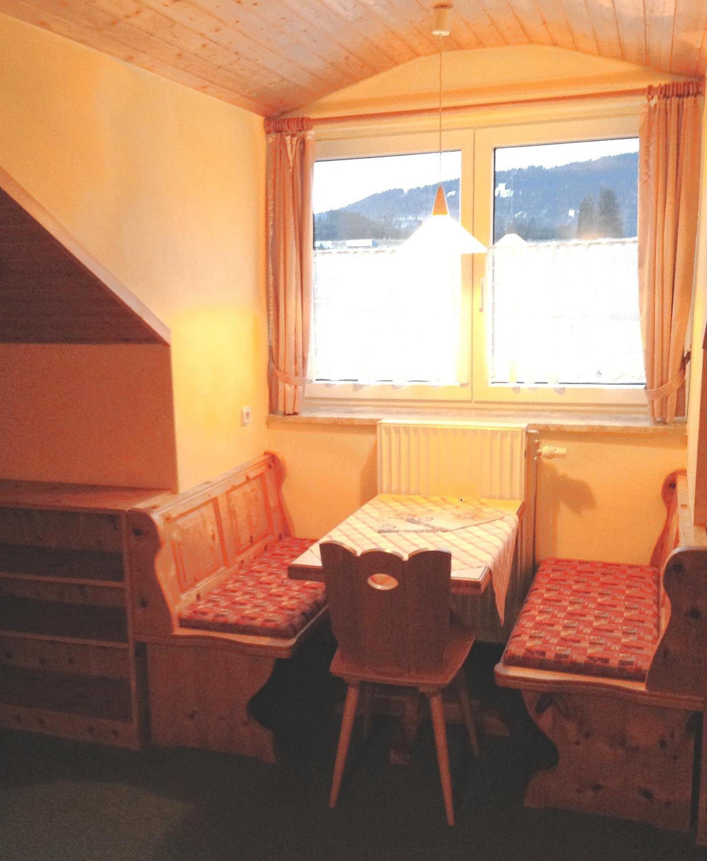 One-Bedroom Apartment (2 - 4 Adults) - Photo 4