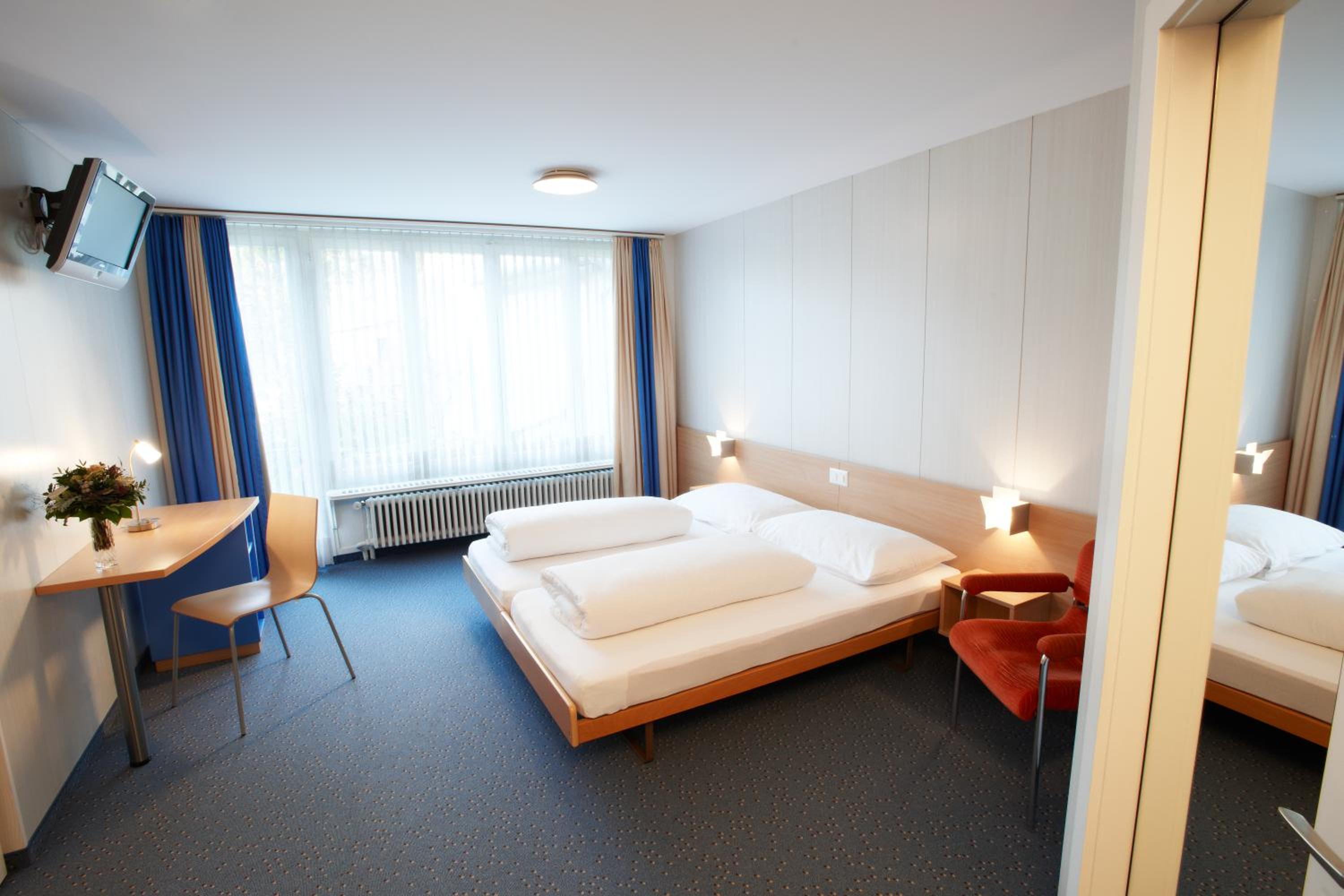 Double Room - Photo 1