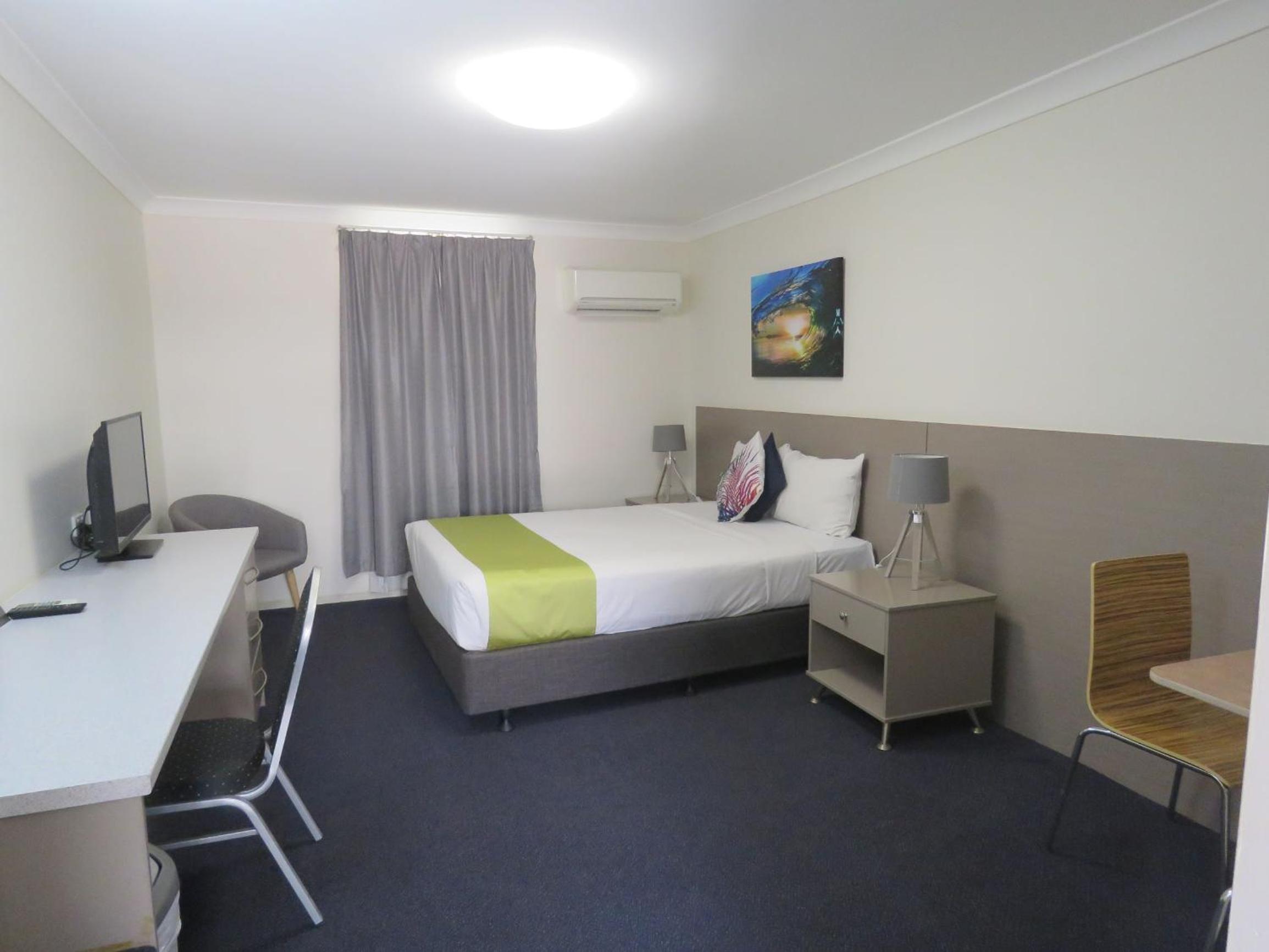 Standard Queen Room - Photo 2