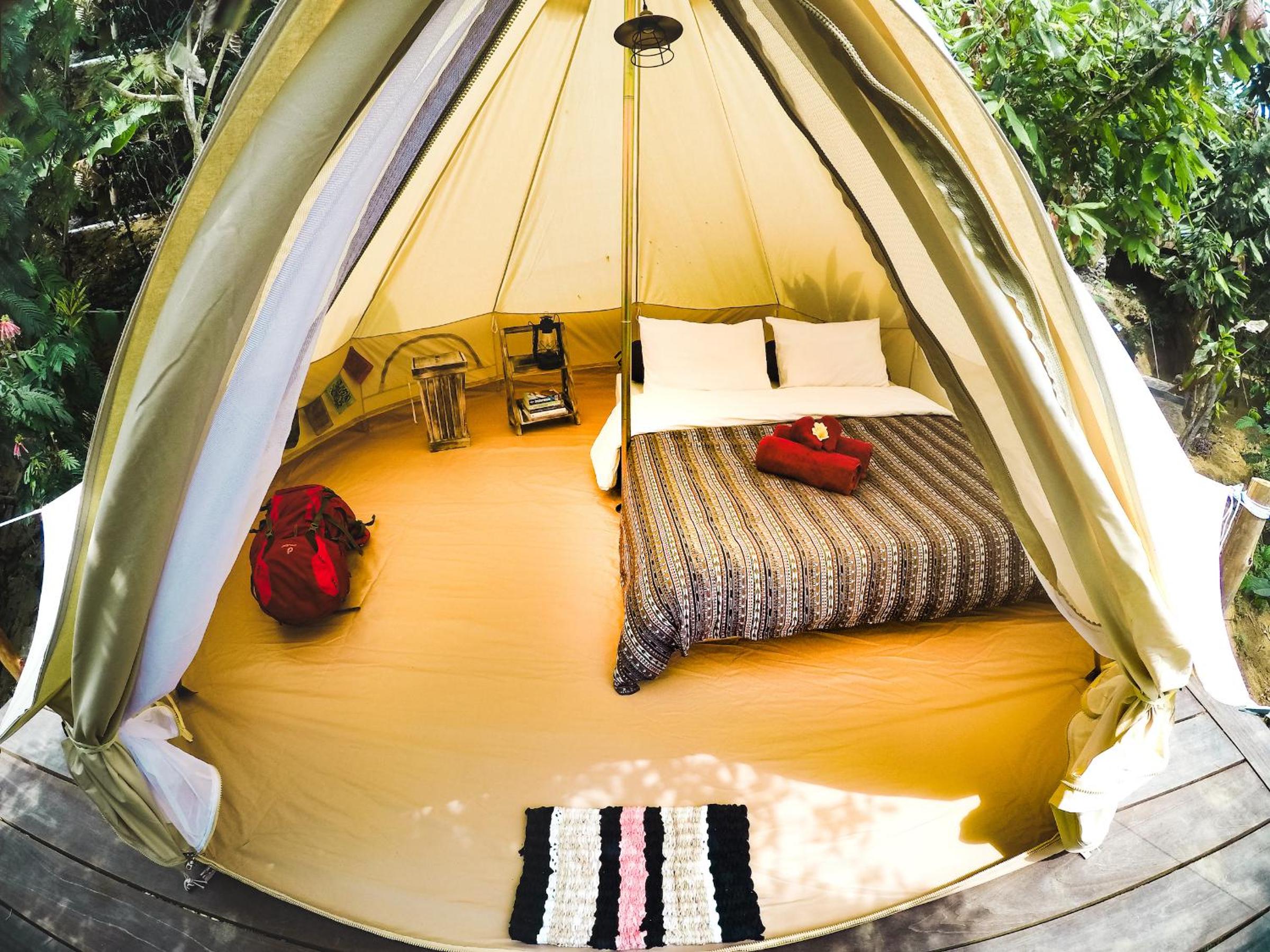 Mountain View Tent - Mini Bar and Breakfast Included