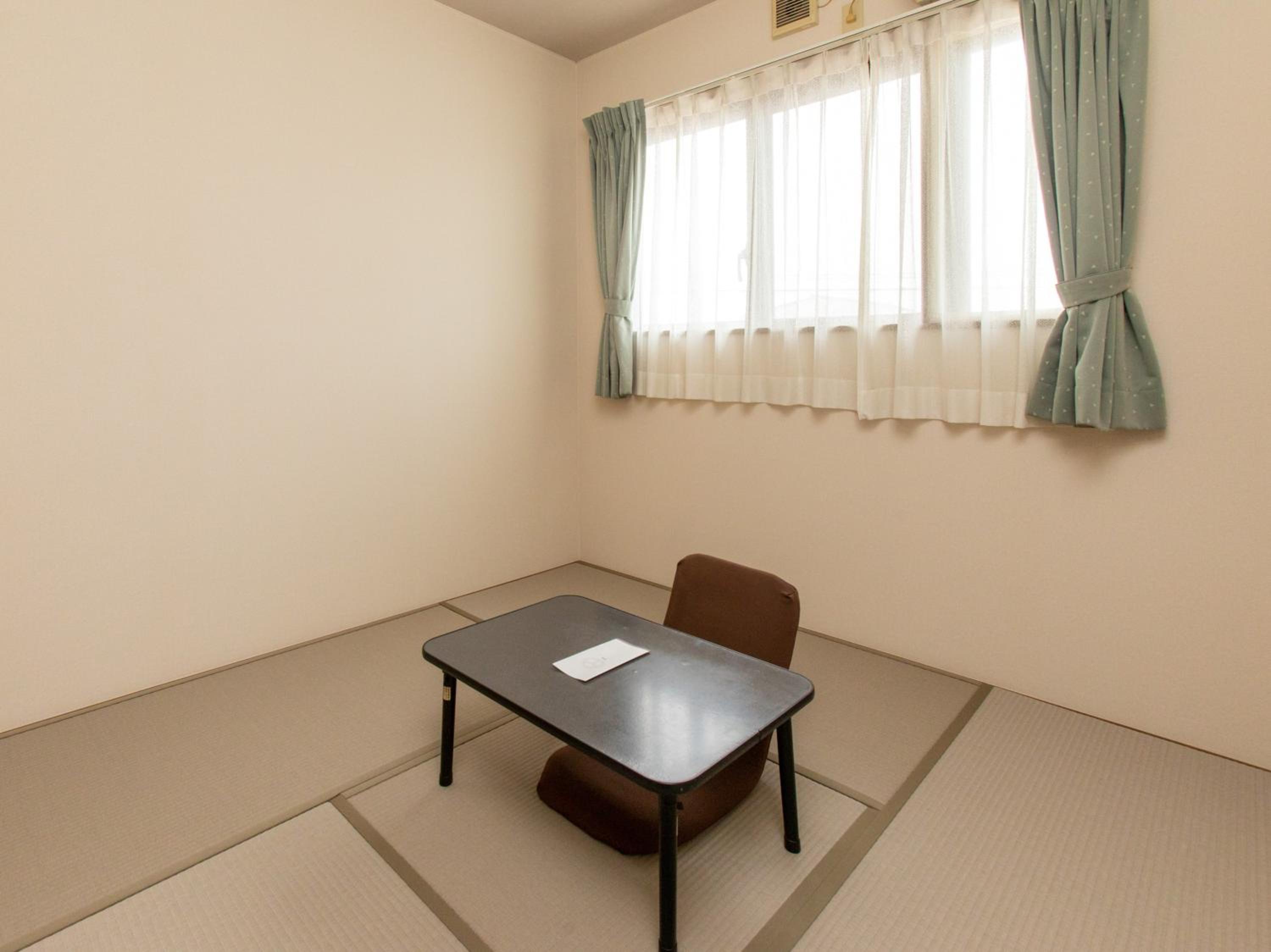 Japanese-Style Single Room with Shower - Non-Smoking - Photo 6